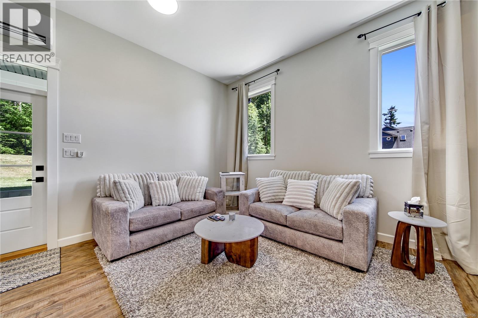 5623 Arvay Rd - 57
