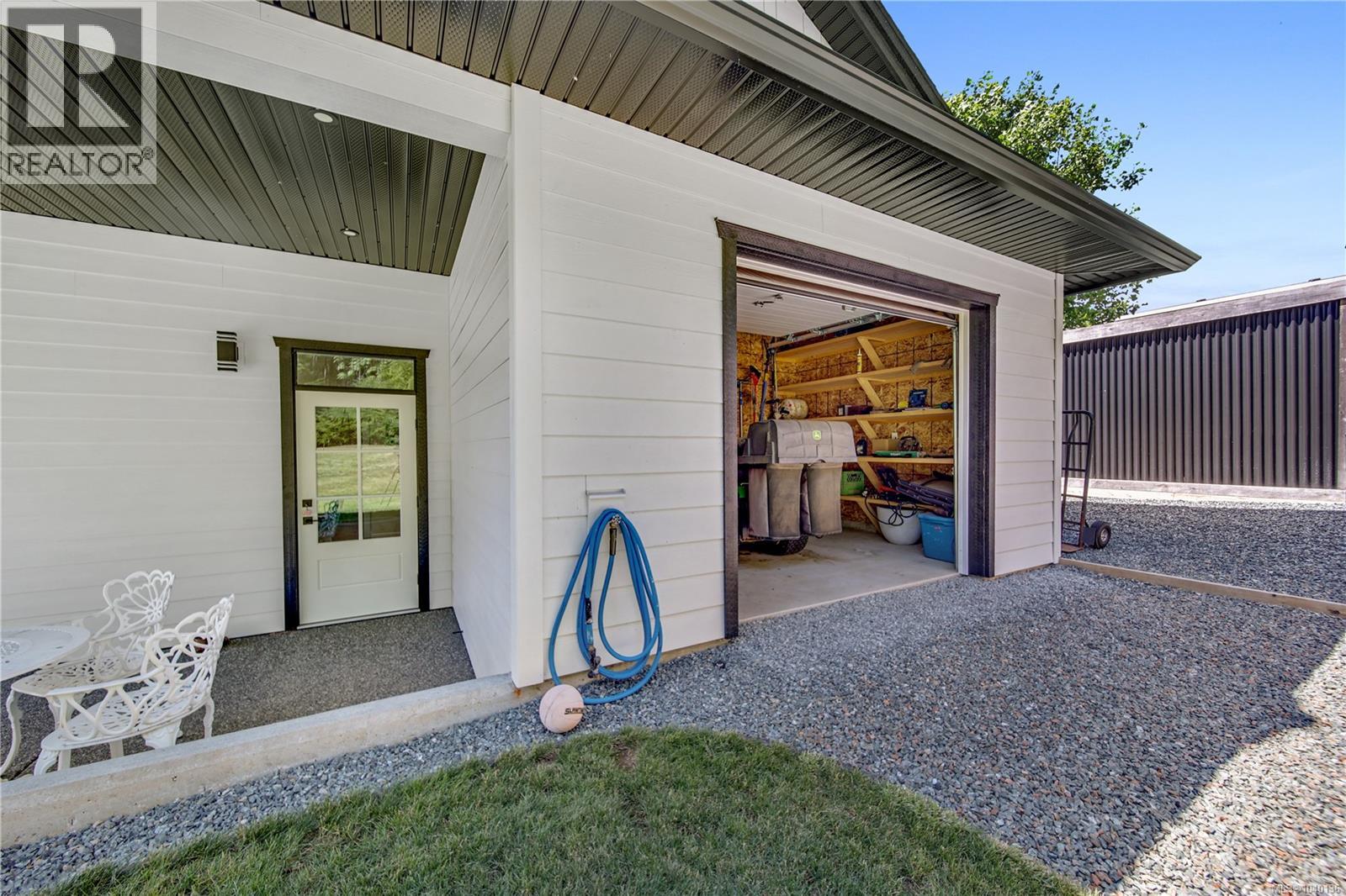 5623 Arvay Rd - 62