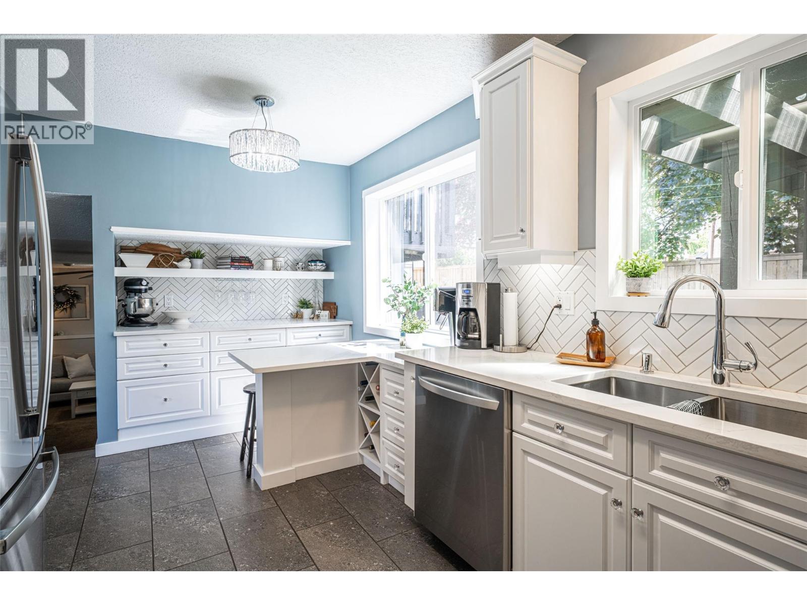1204 42 Avenue - 27