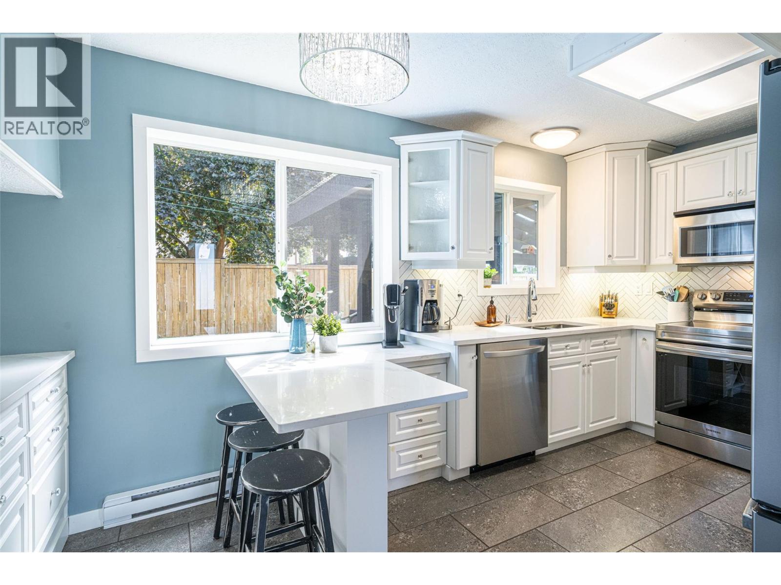 1204 42 Avenue - 23