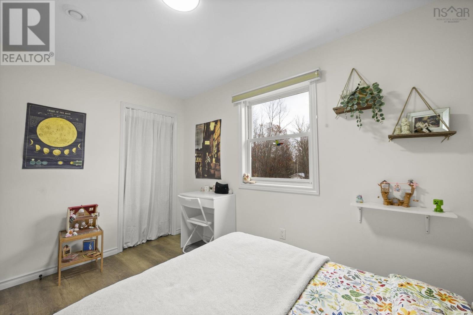 Property 24 of 34 of 134 Croft Road