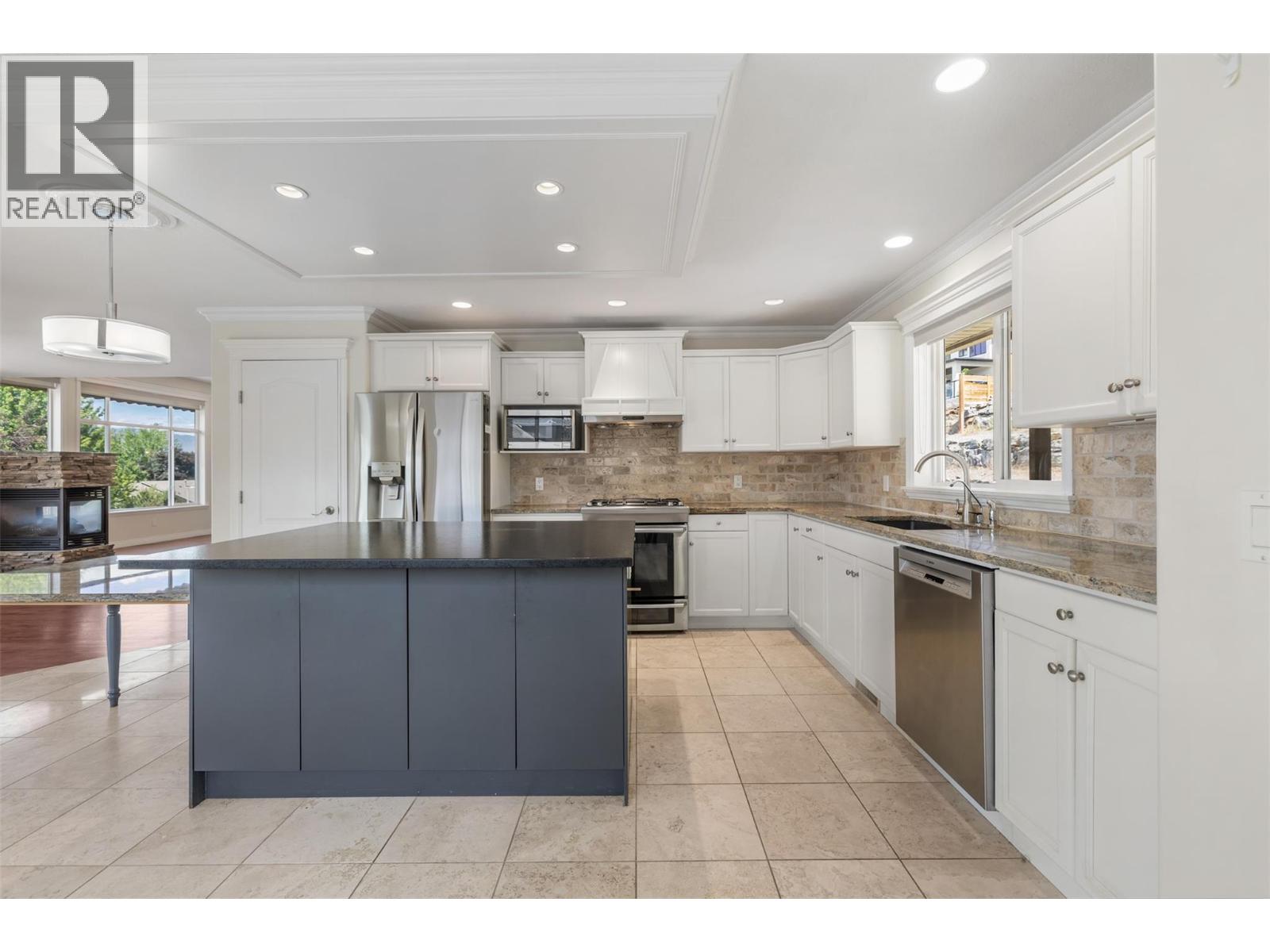 295 Raven Drive - 12