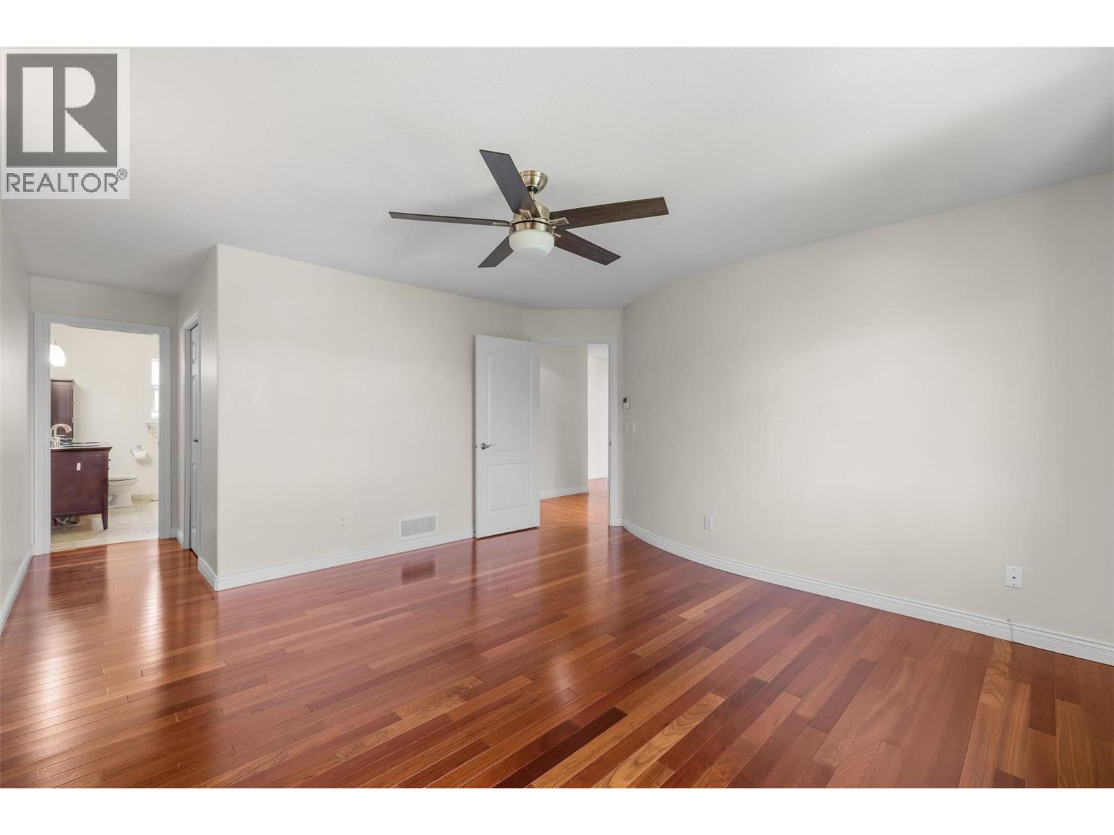 295 Raven Drive - 22