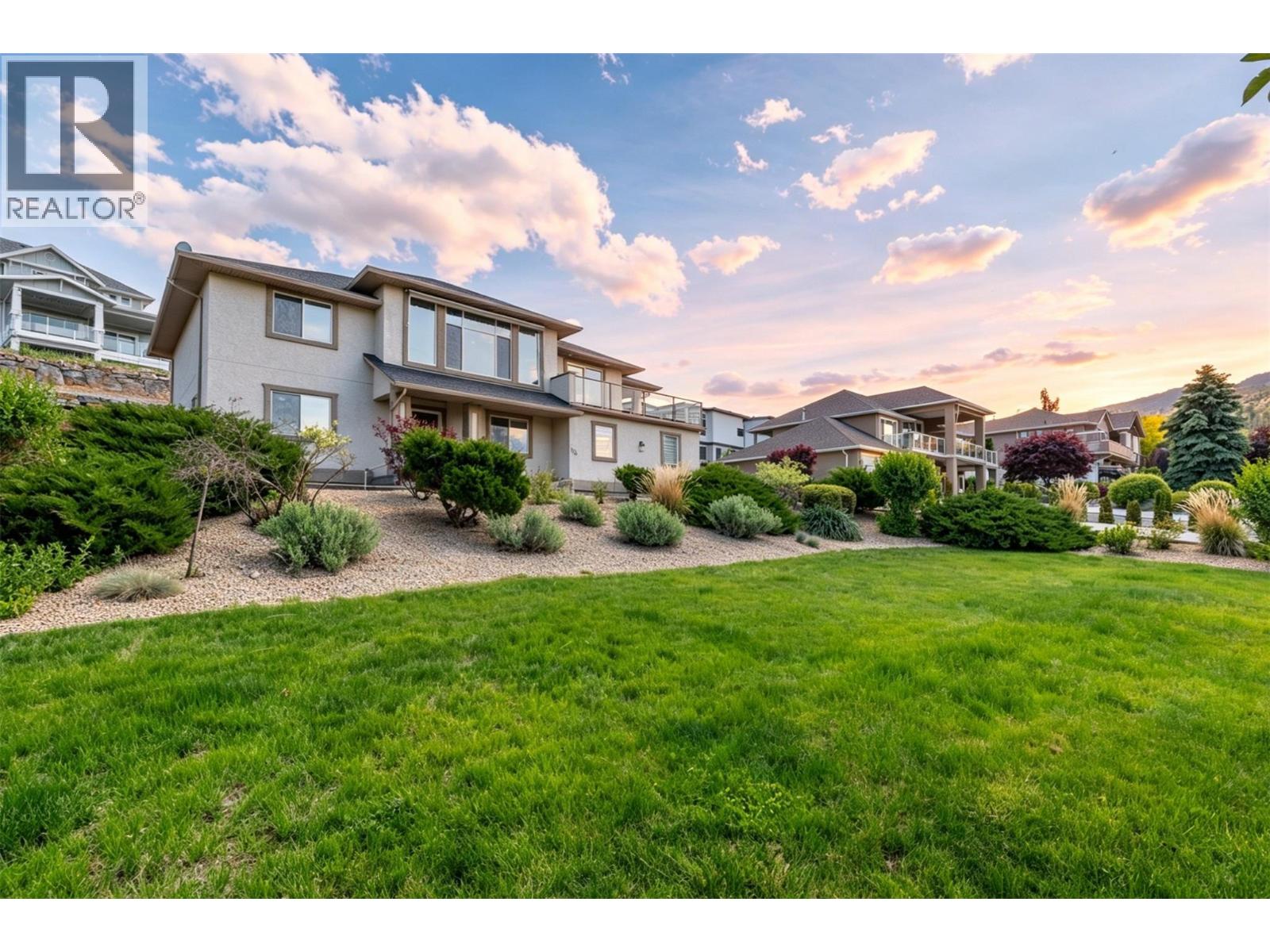 295 Raven Drive - 1