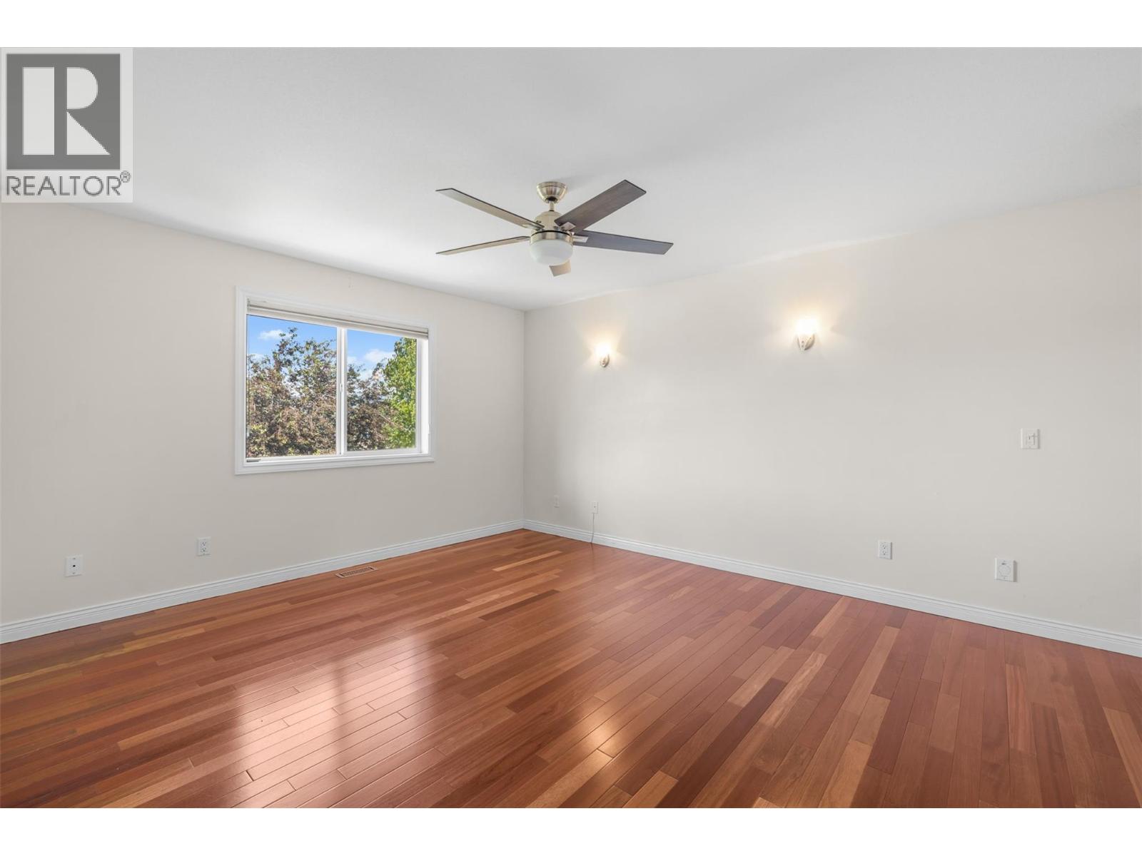 295 Raven Drive - 21