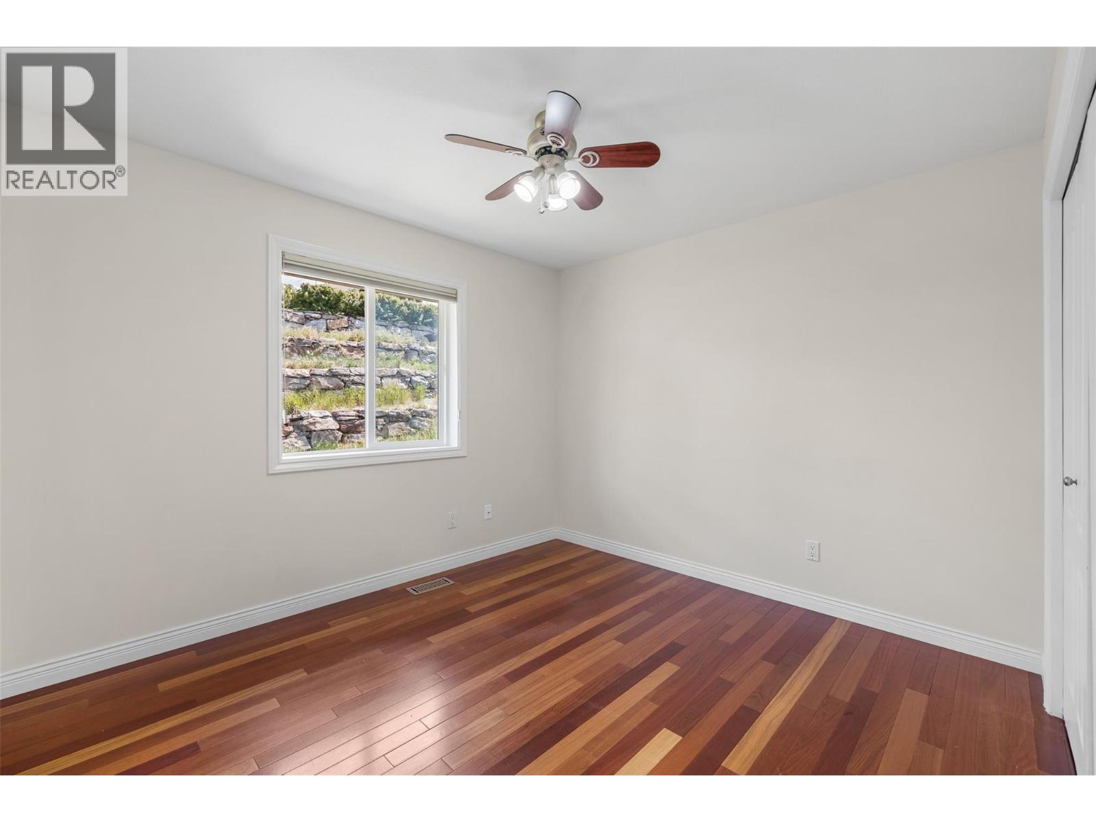 295 Raven Drive - 25