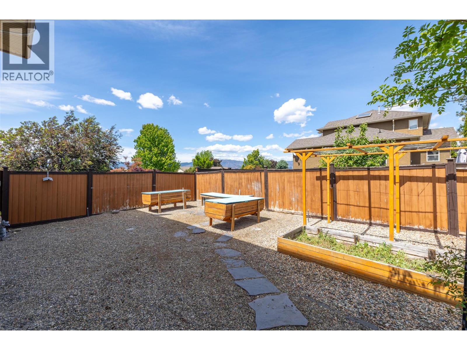 295 Raven Drive - 42