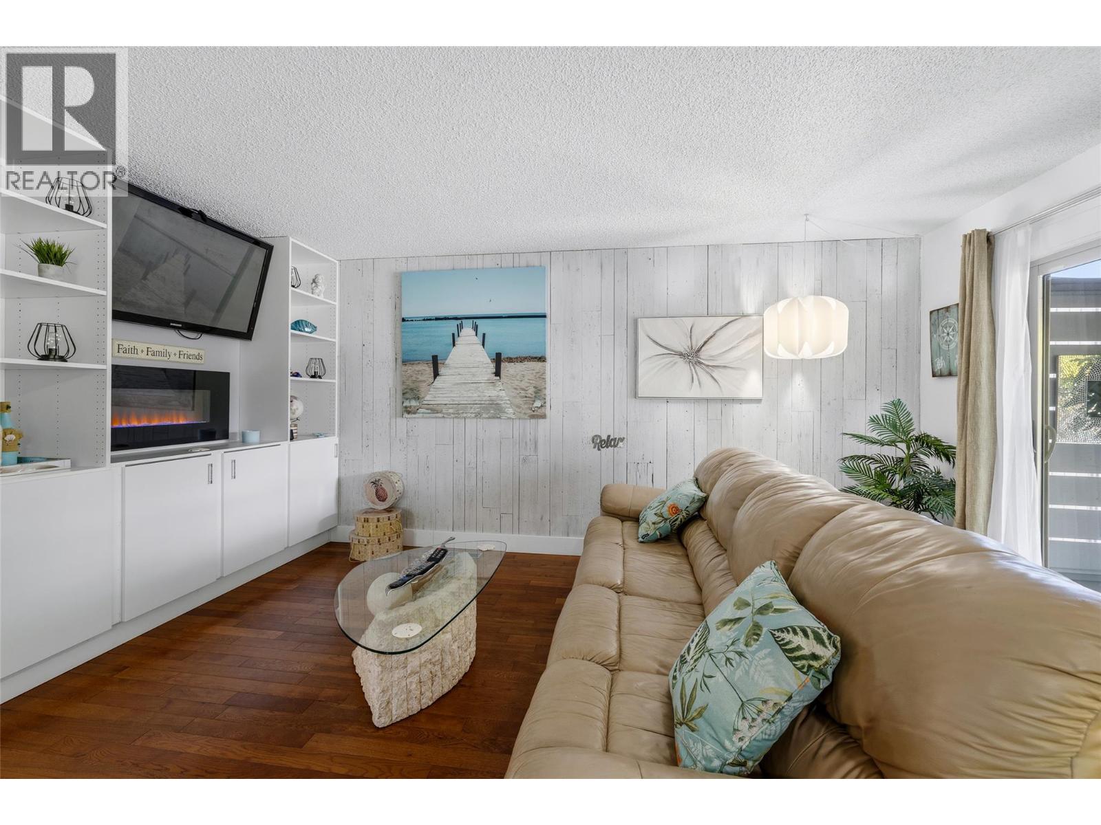  4171 Lakeshore Road, Kelowna