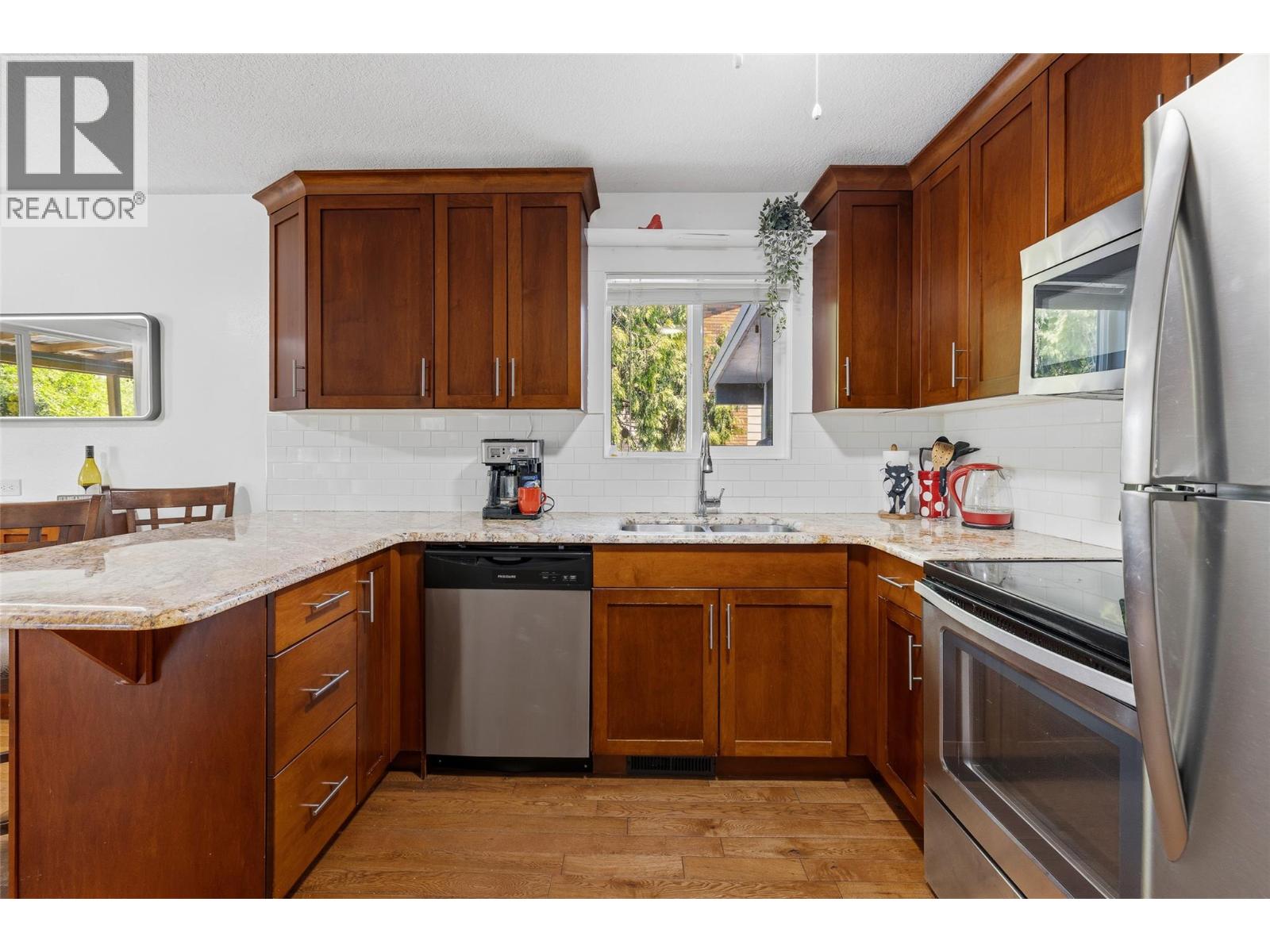  4171 Lakeshore Road, Kelowna