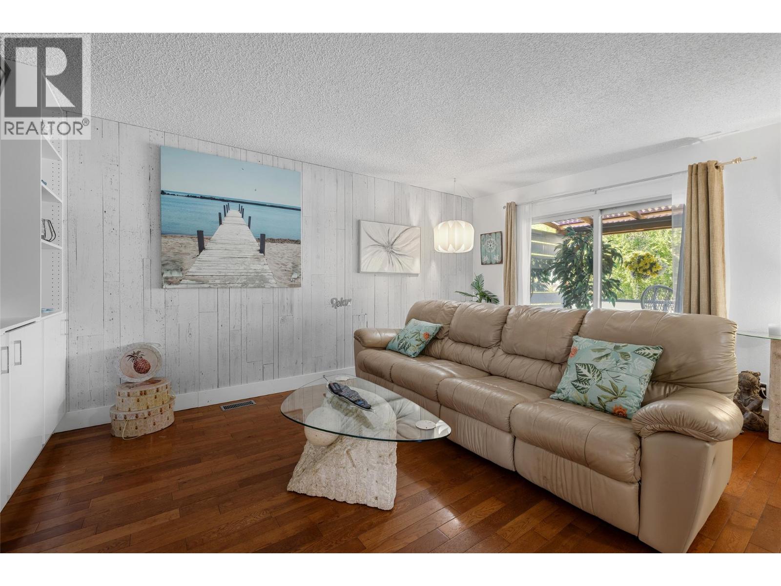  4171 Lakeshore Road, Kelowna