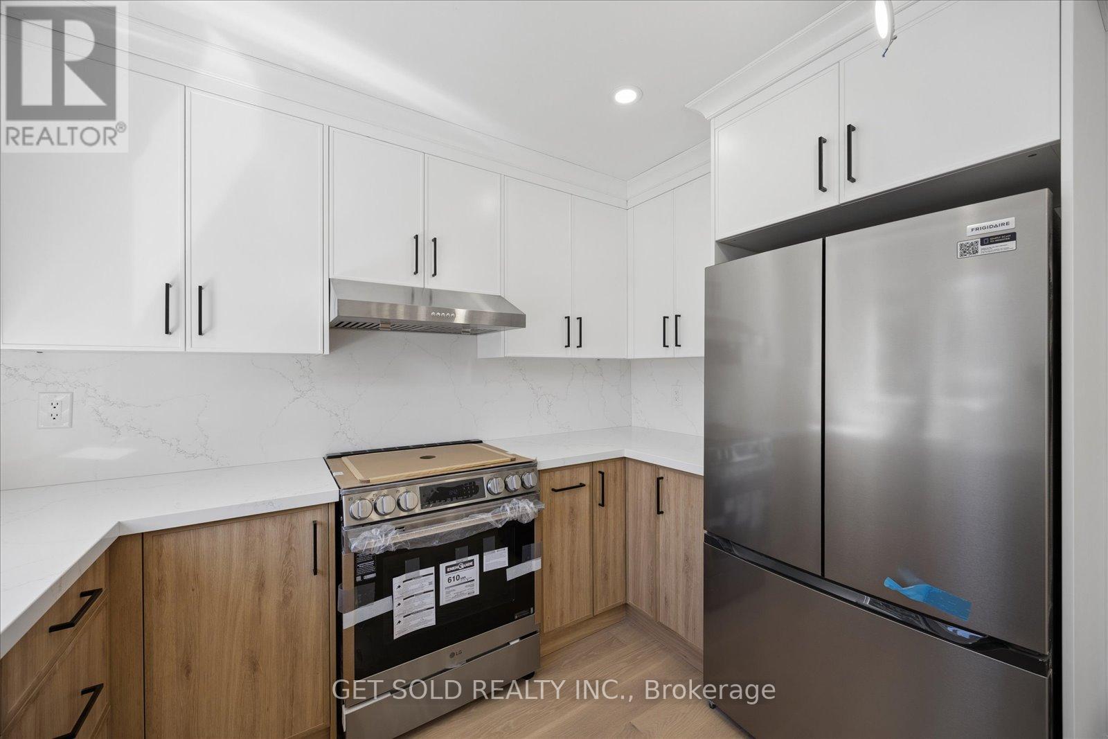 181 BROWNRIDGE DRIVE - 21