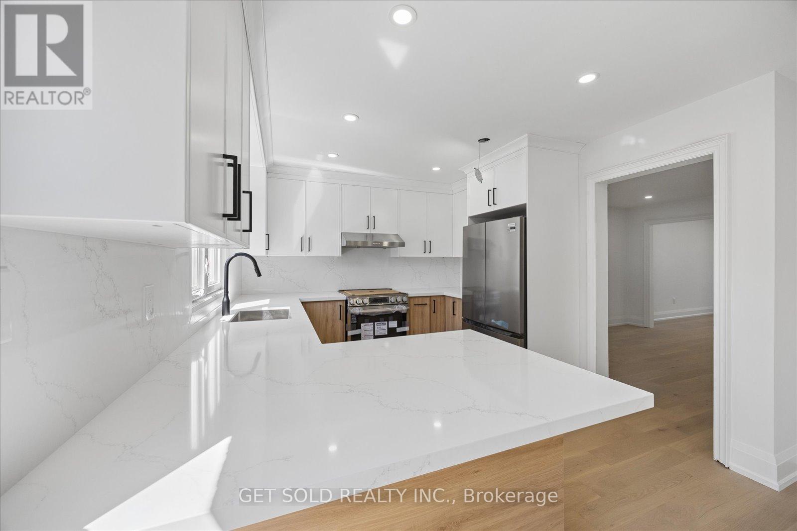 181 BROWNRIDGE DRIVE - 18