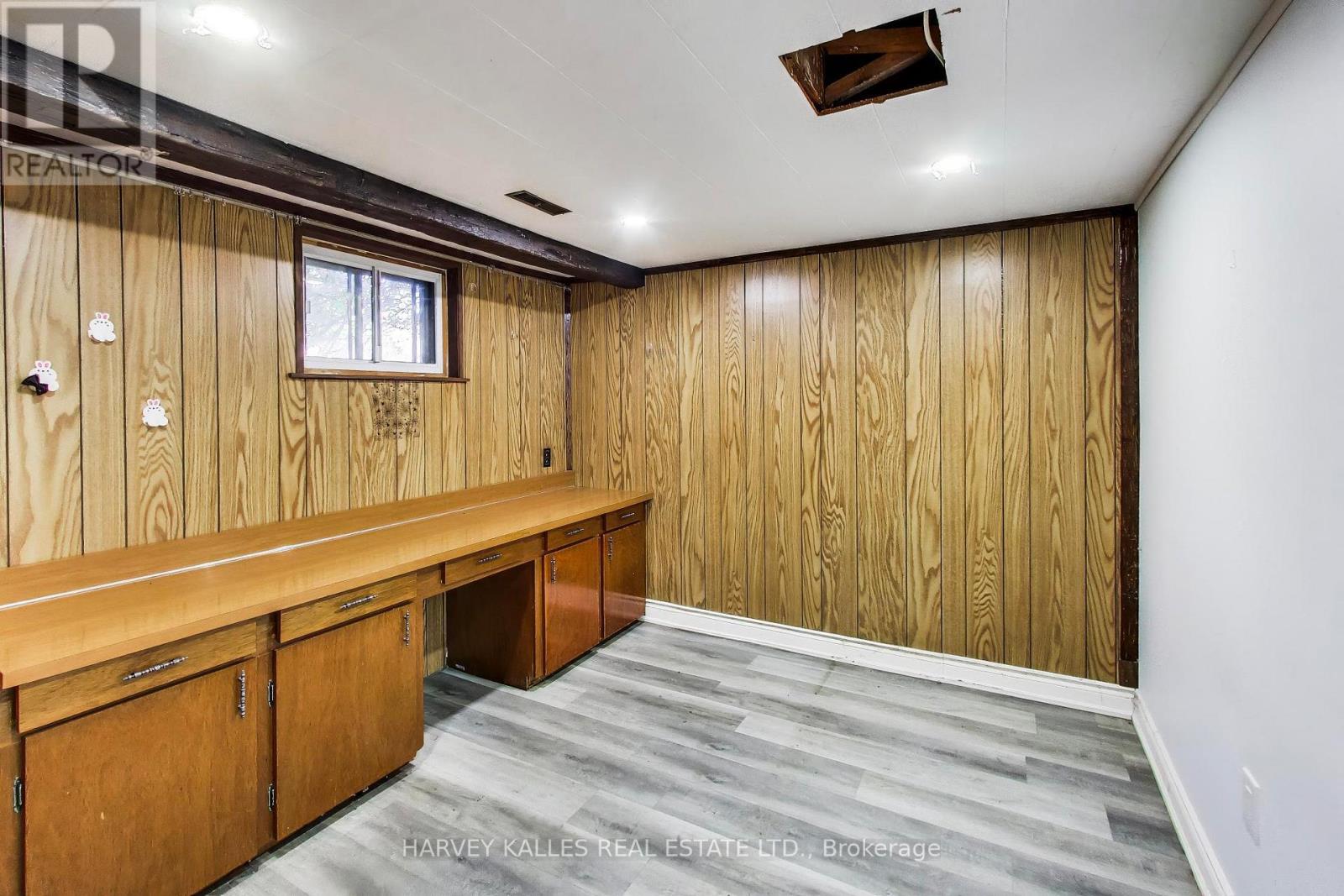 3760 WOODRUFF CRESCENT - 23