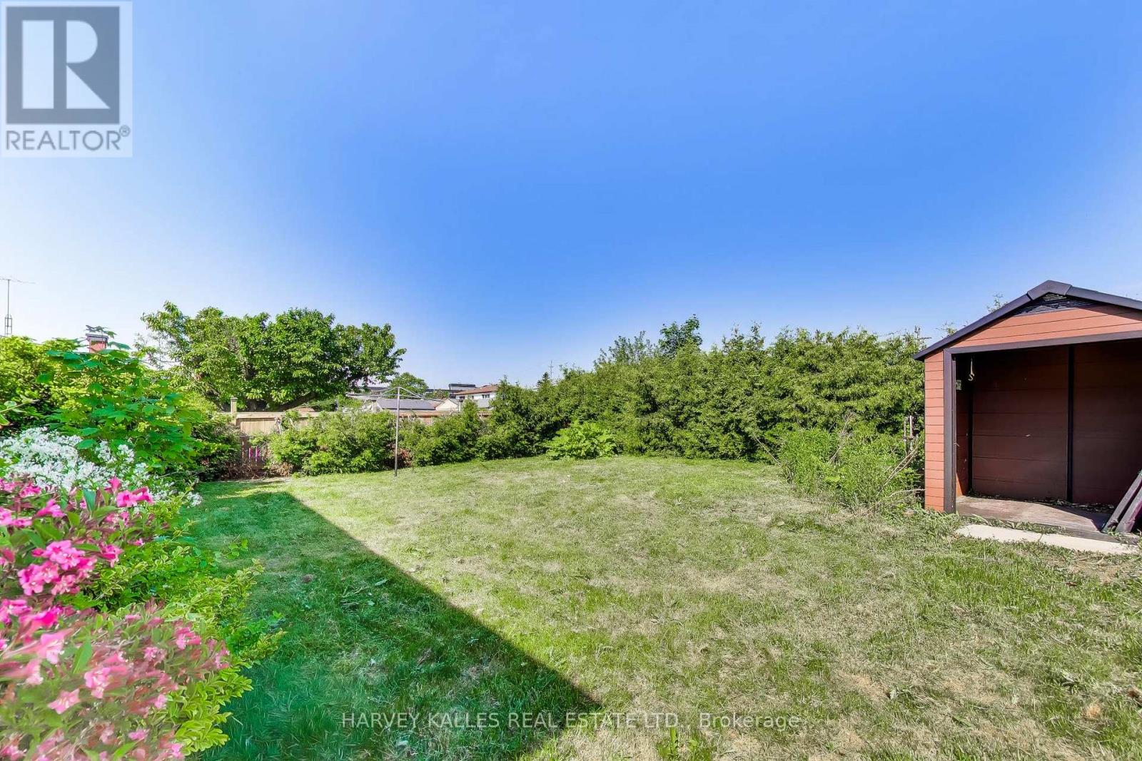 3760 WOODRUFF CRESCENT - 43