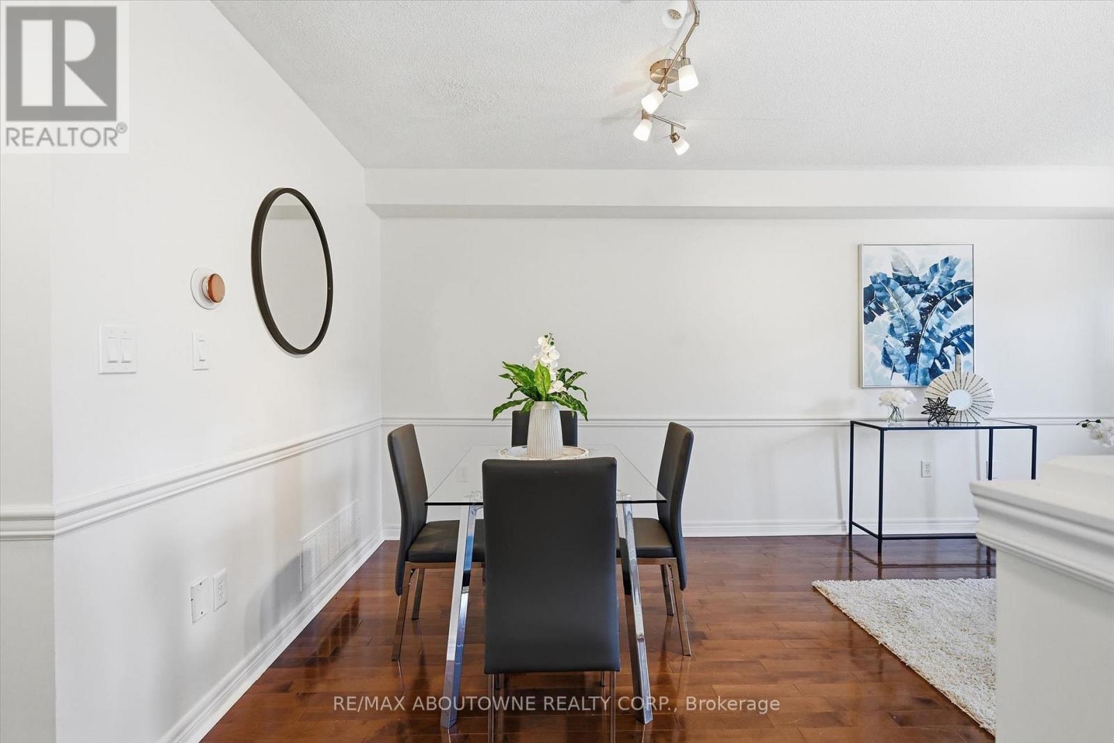 2420 RAVINEBROOK CRESCENT - 26