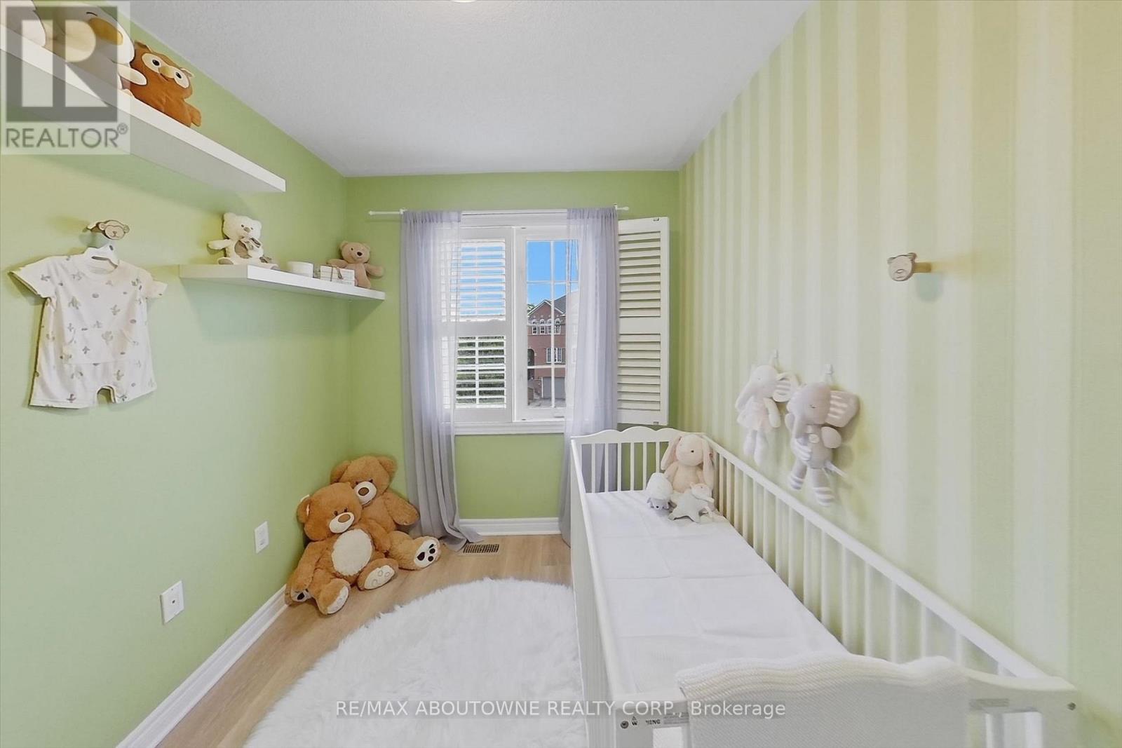 2420 RAVINEBROOK CRESCENT - 29