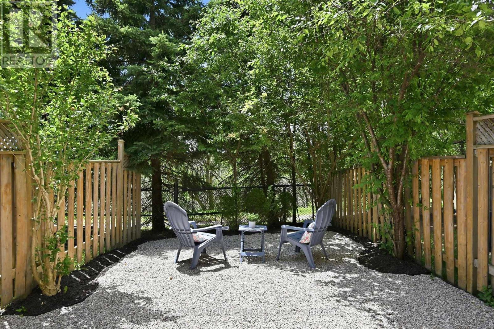 2420 RAVINEBROOK CRESCENT - 35