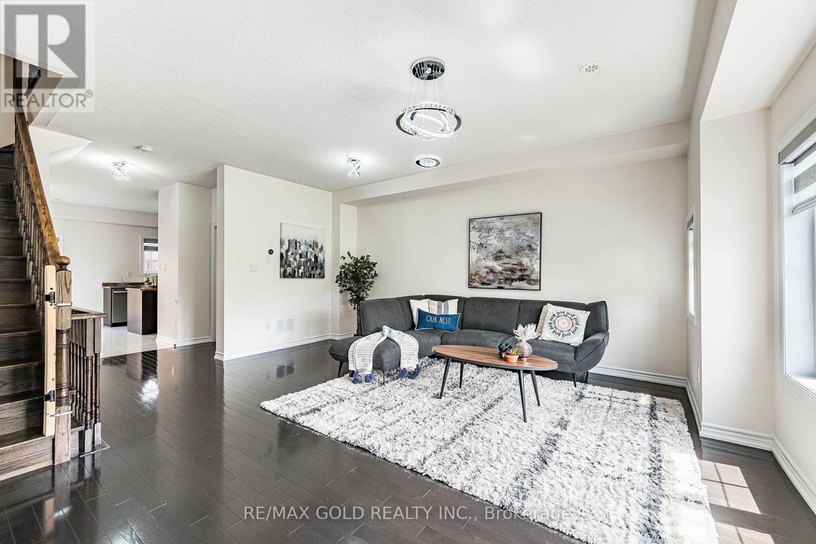 #151 6 PULBERRY CLOSE - 11