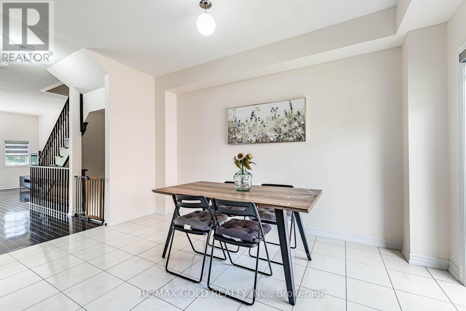 #151 6 PULBERRY CLOSE - 20