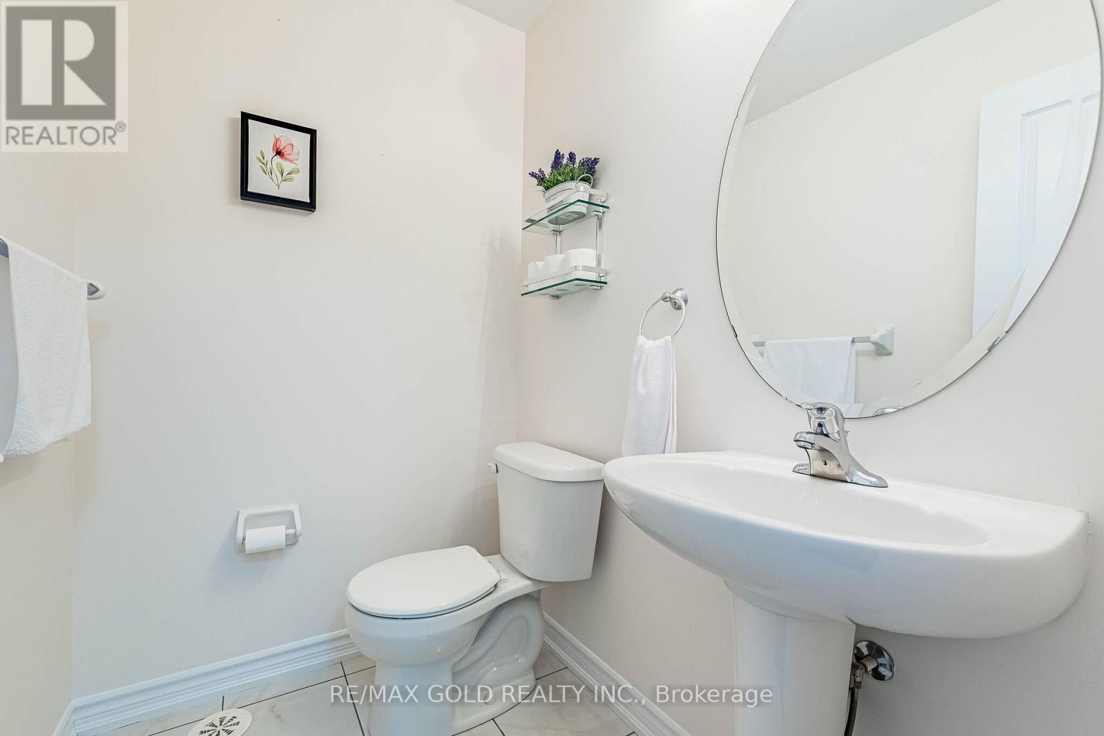 #151 6 PULBERRY CLOSE - 22