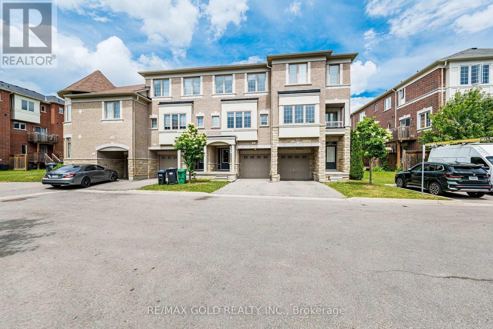 #151 6 PULBERRY CLOSE - 3