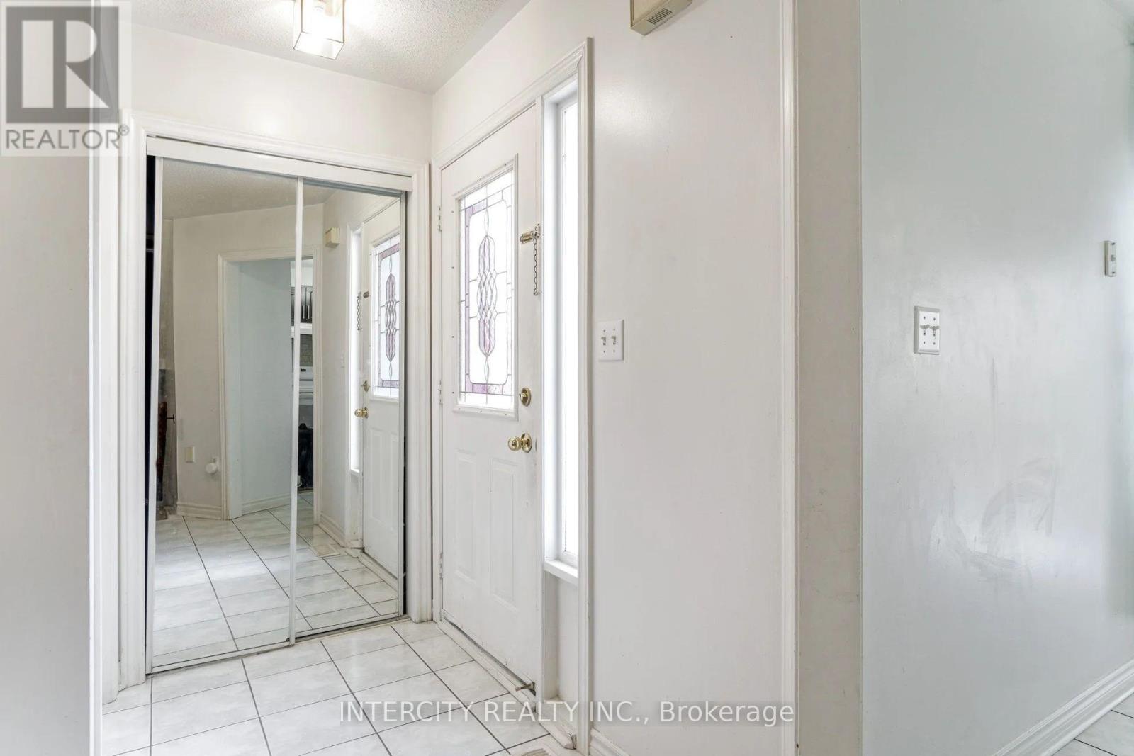 159 PRESSED BRICK DRIVE - 5