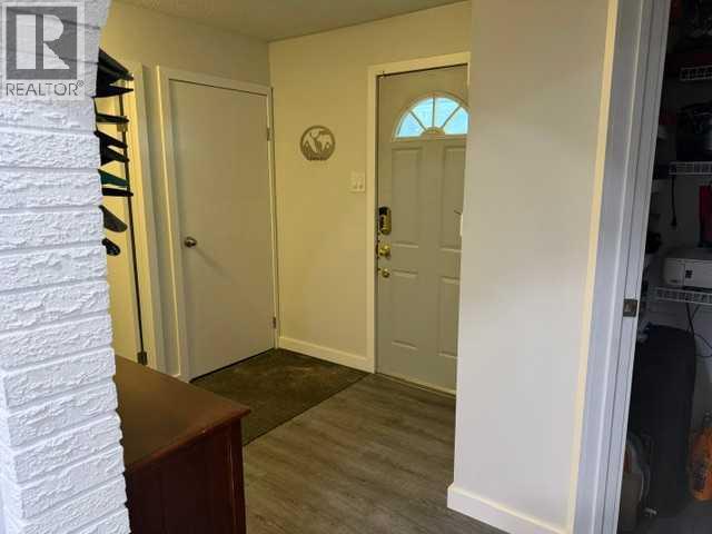 4816 53 Avenue — photo 13