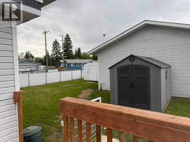 4816 53 Avenue — photo 18