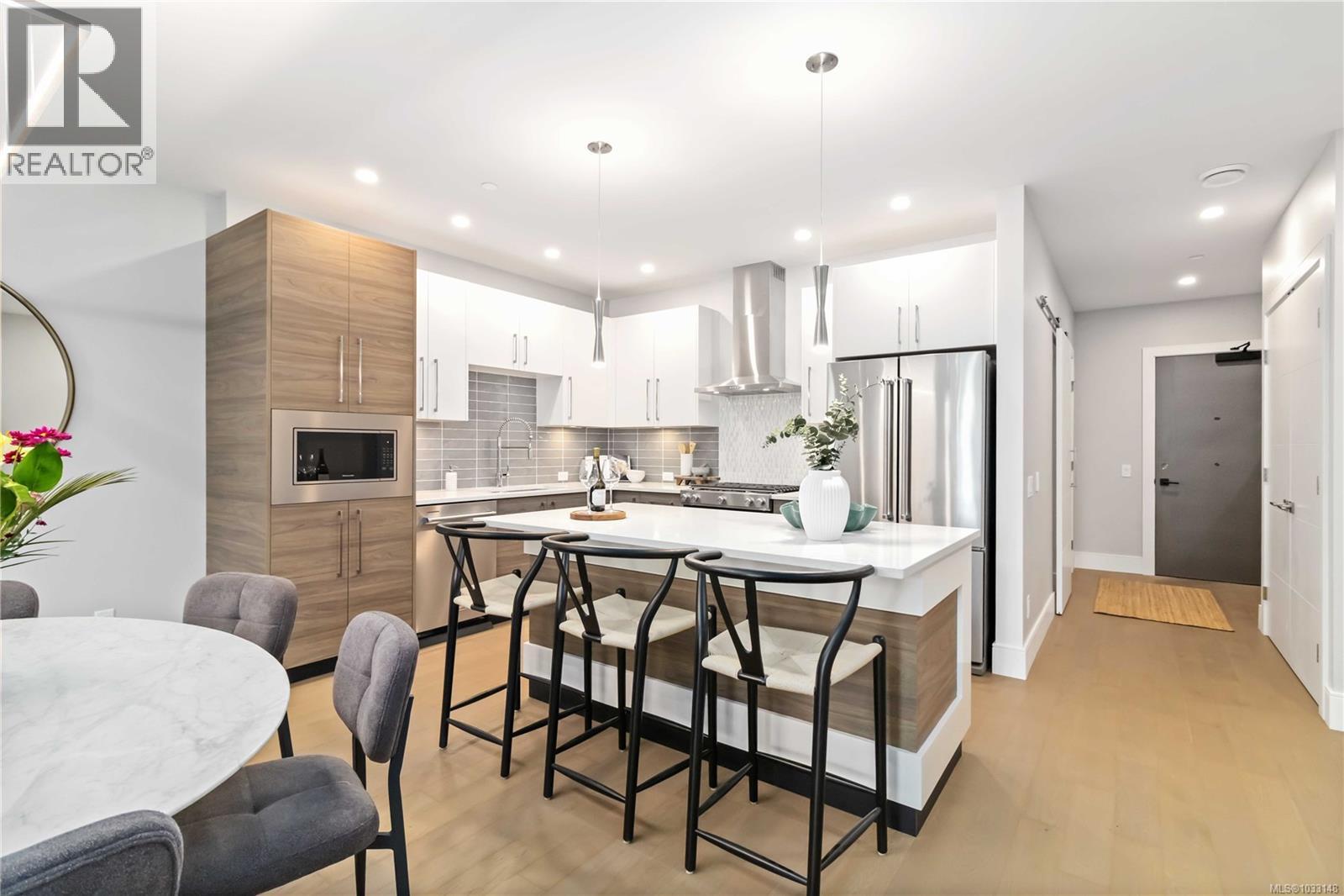 #305 990 Doumac Ave - 6