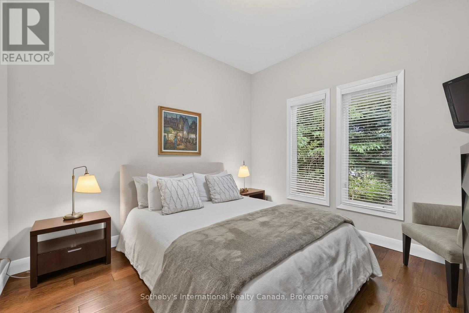2 EVERGREEN ROAD - 27