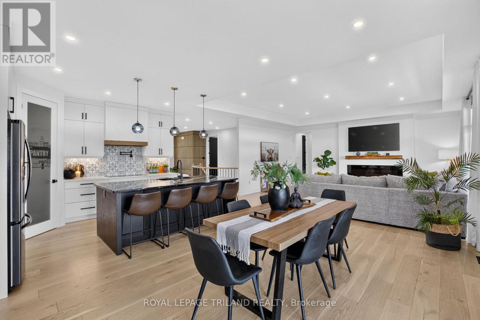 1757 UPPER WEST AVENUE - 18
