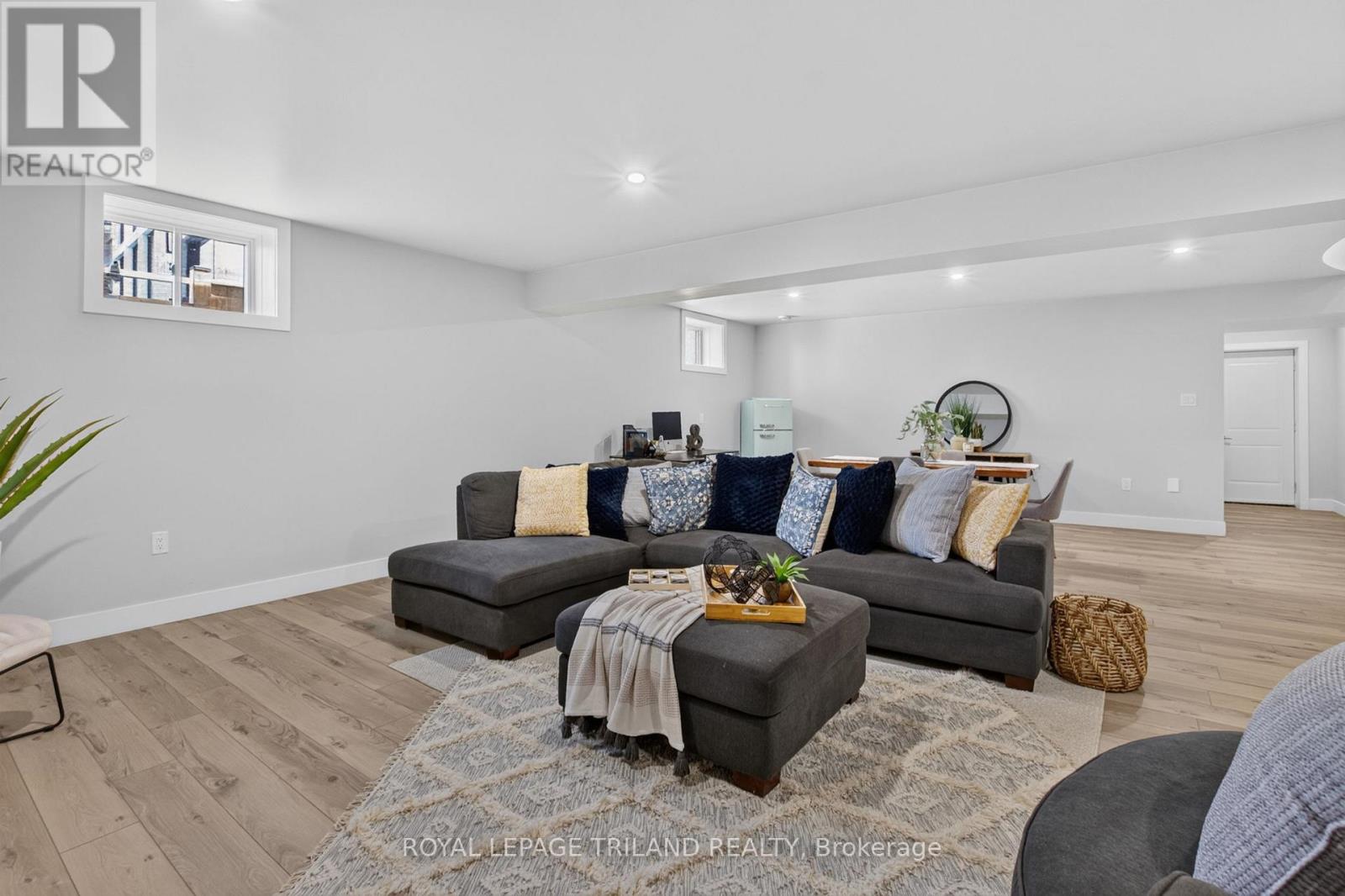 1757 UPPER WEST AVENUE - 37