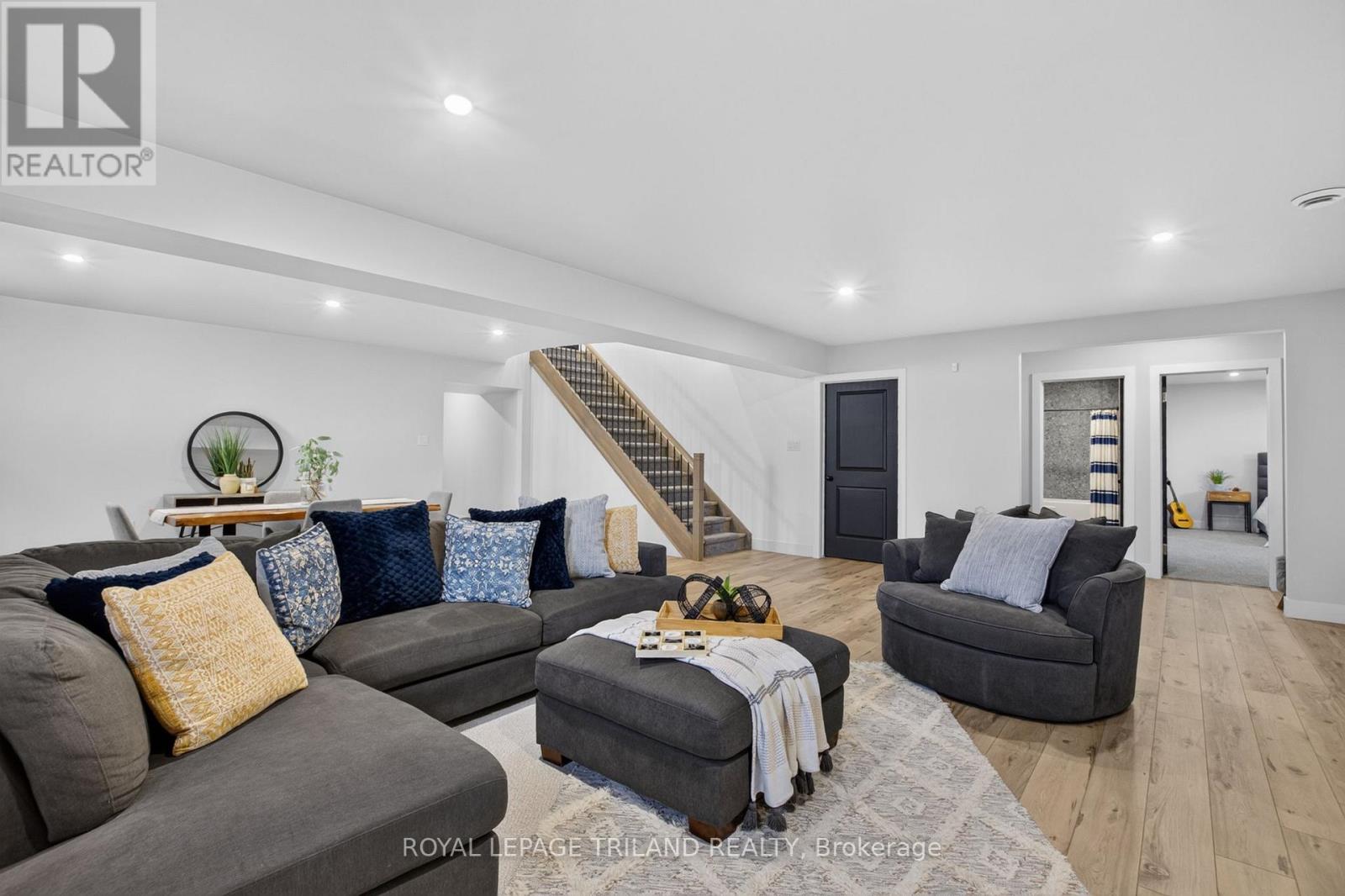 1757 UPPER WEST AVENUE - 38