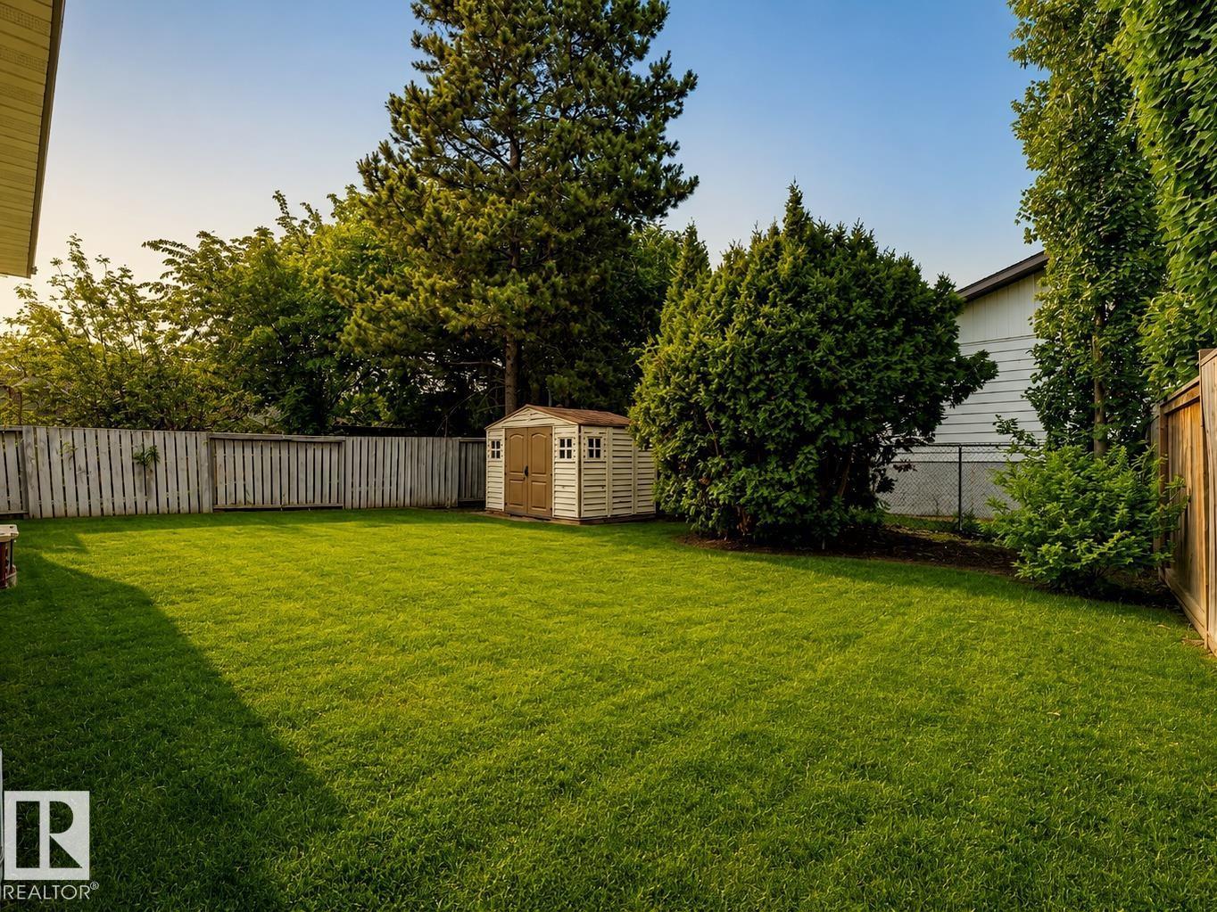 24 ADDISON CR — photo 29