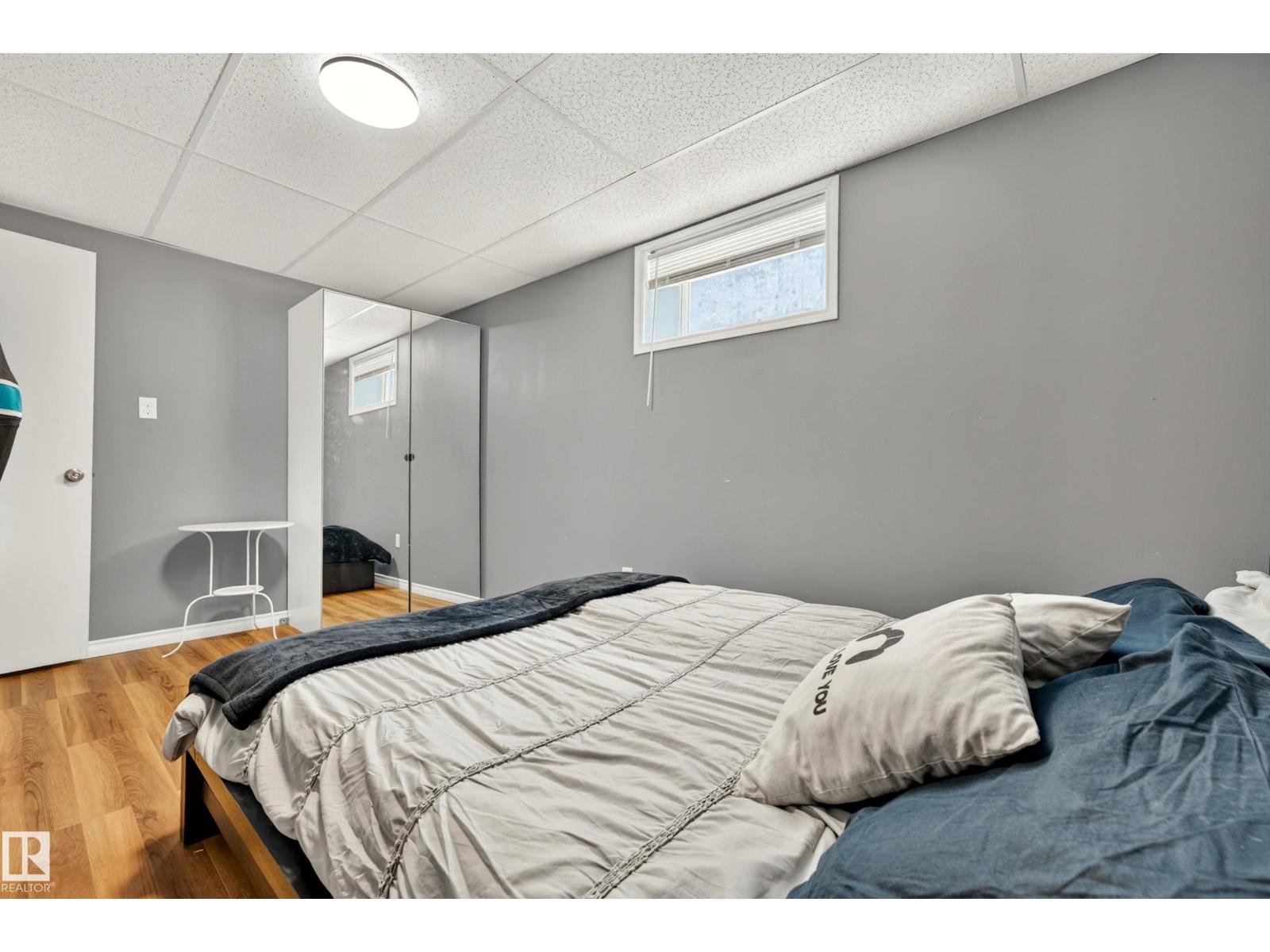 24 ADDISON CR — photo 41