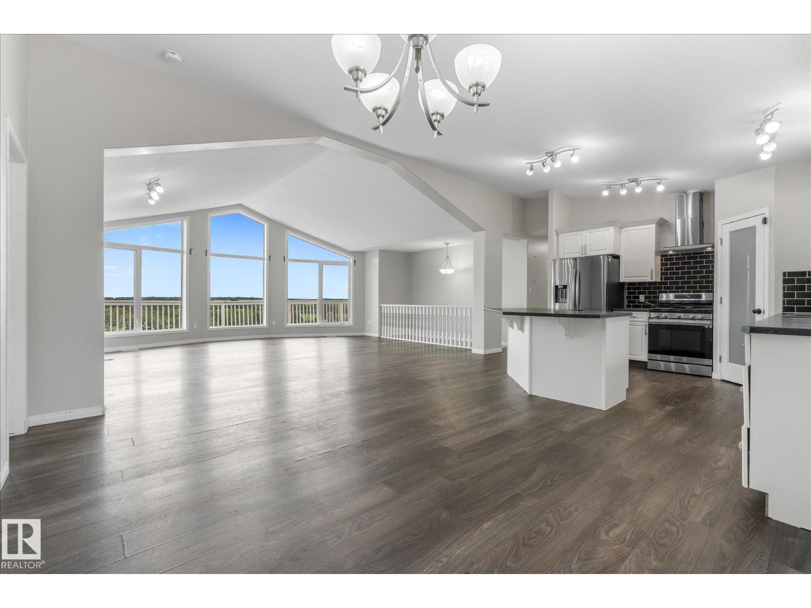 8223 TWP ROAD 590 - 15