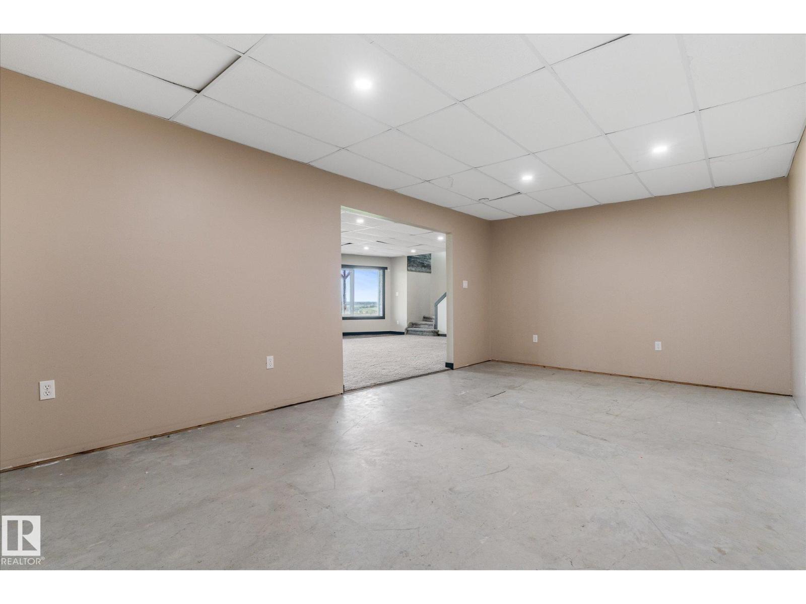 8223 TWP ROAD 590 - 42