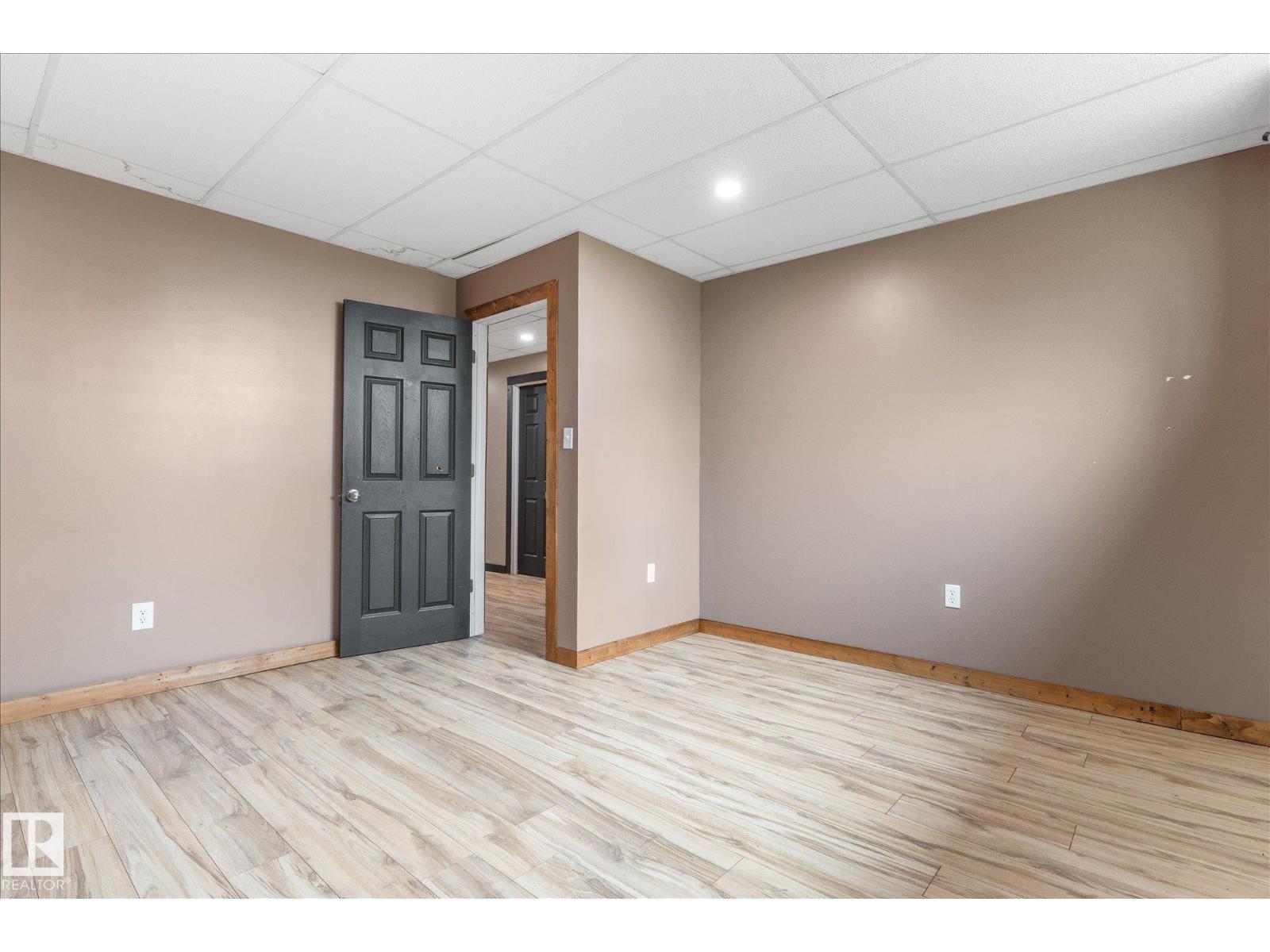 8223 TWP ROAD 590 - 51