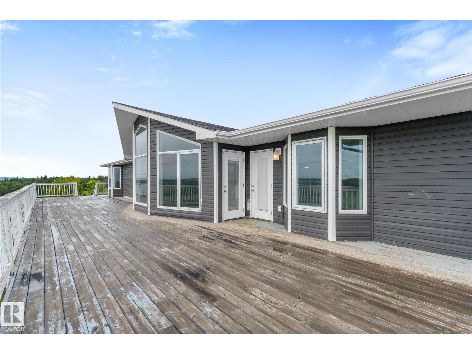 8223 TWP ROAD 590 - 57