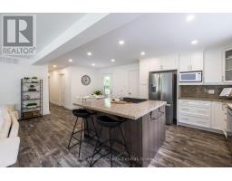37 Spencer Street, Bracebridge), ON P1L1E1 Photo 8