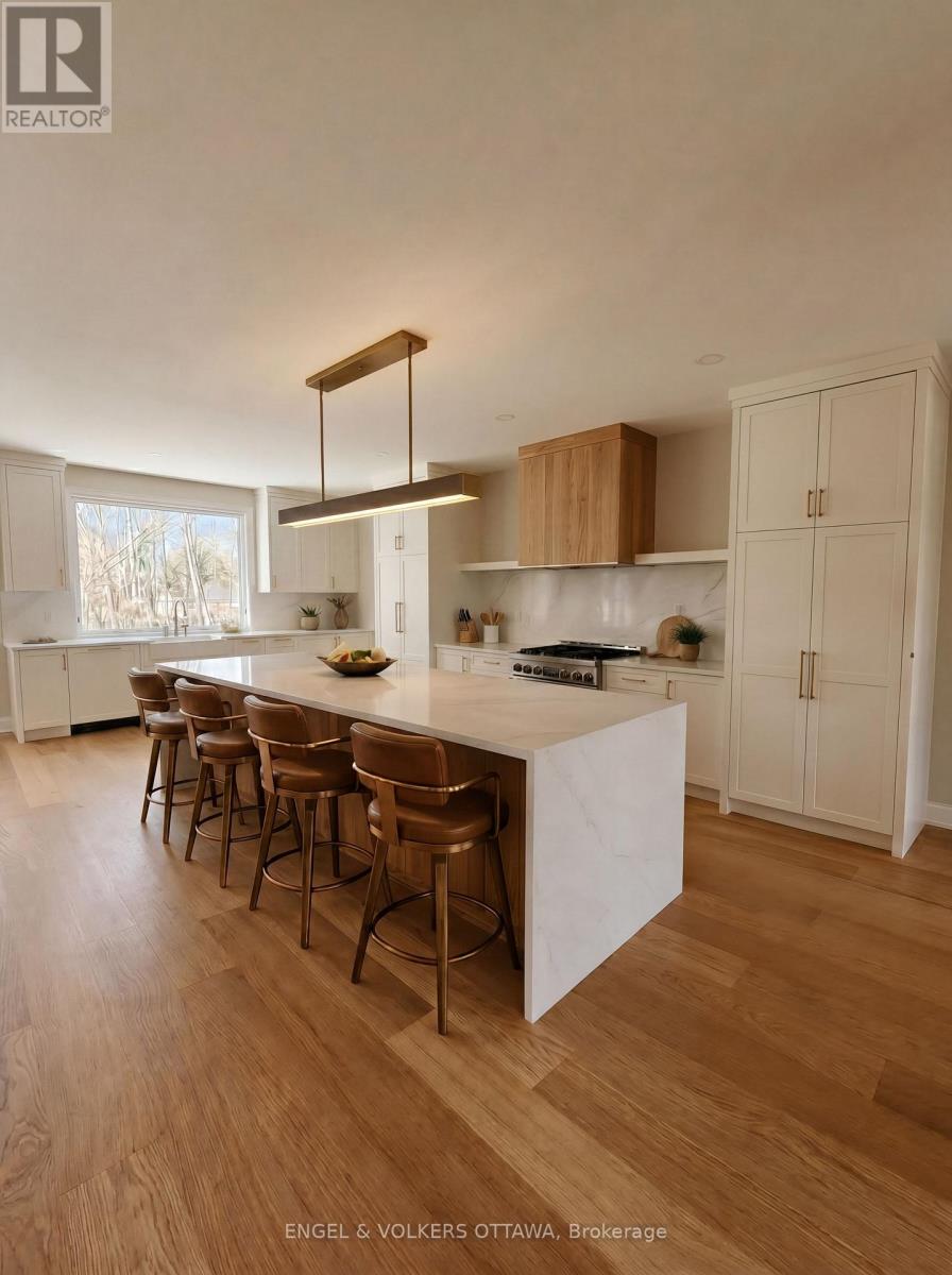 Kitchen concept. Fully customizable by OakWood.