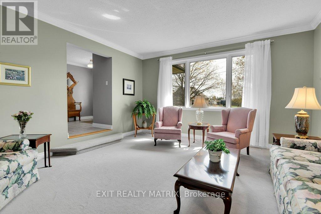 5 Bed, 4 Bath House for Sale in Ottawa – 1340 CUTHBERT WAY, Ottawa – MLS# X13462908 - Image 7