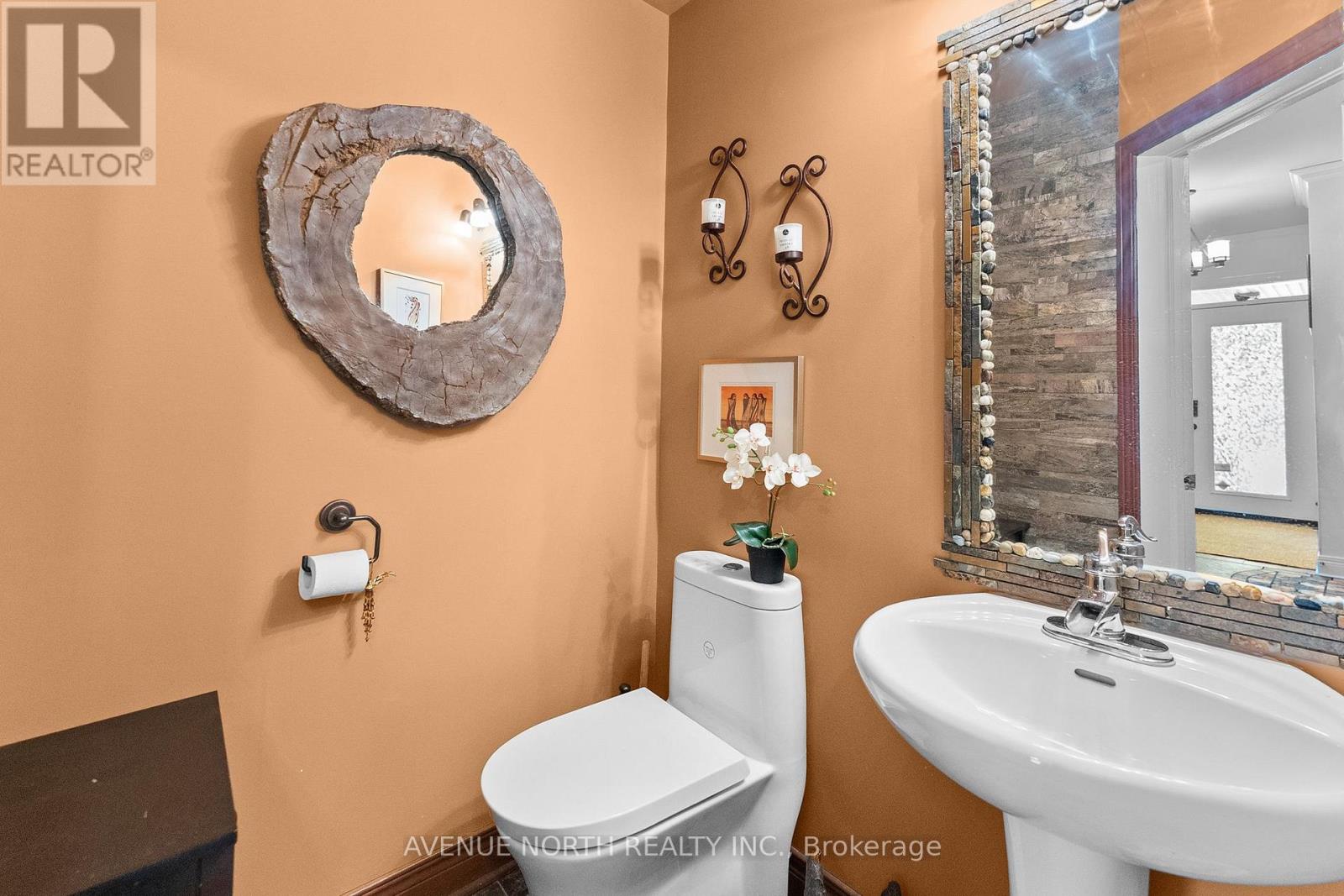 3 Bed, 4 Bath House for Sale in Ottawa – 52 KINGS LANDING PRIVATE, Ottawa – MLS# X13462996 - Image 7