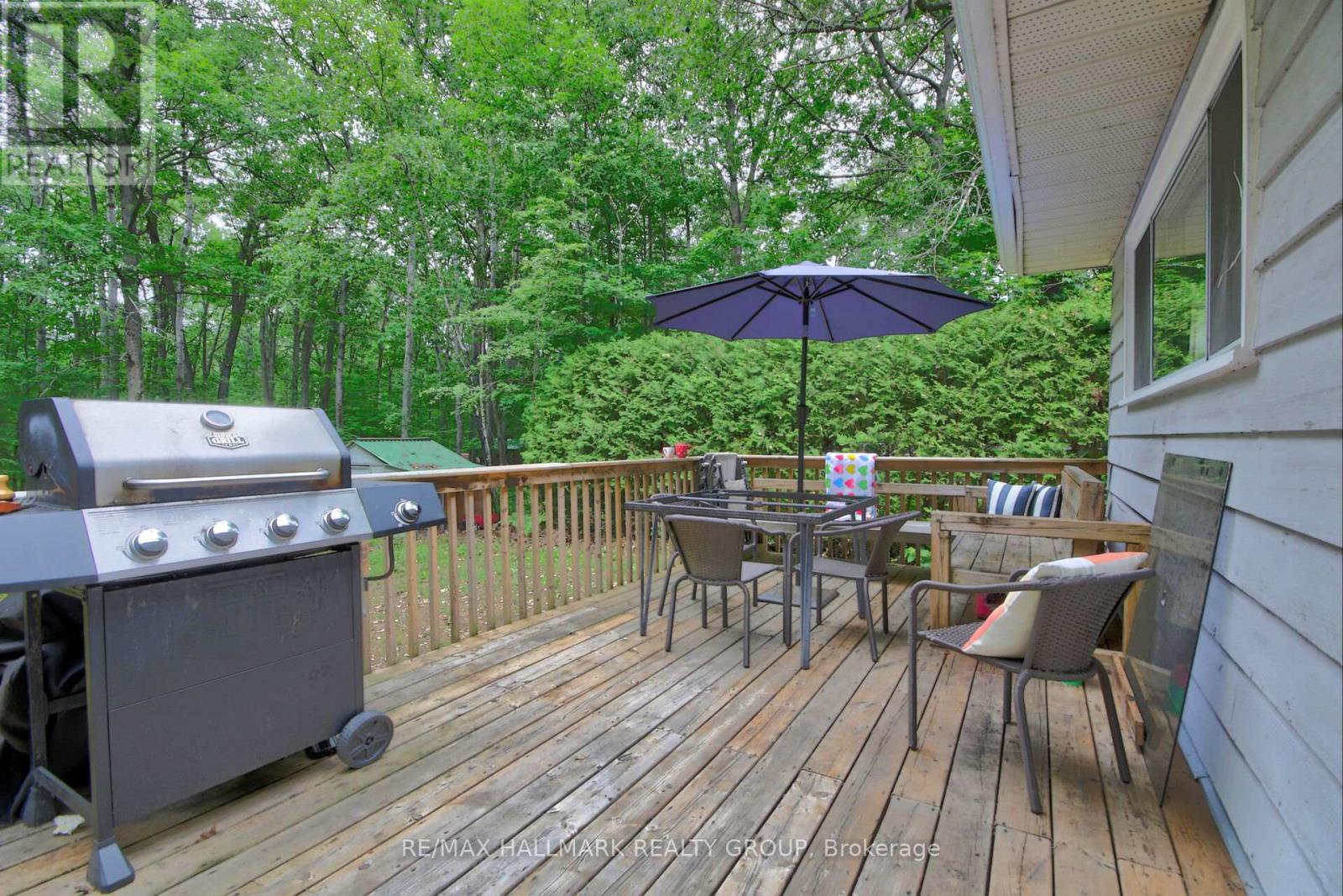 671 BAYVIEW DRIVE - 31
