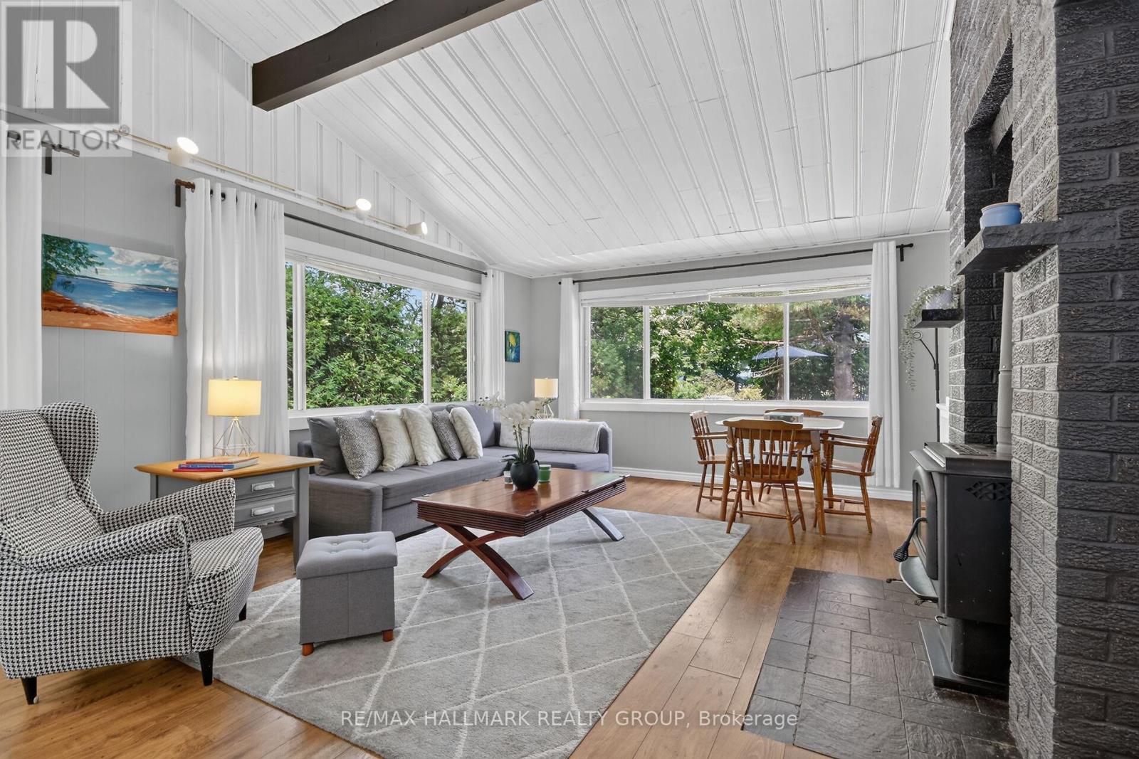 671 BAYVIEW DRIVE - 5
