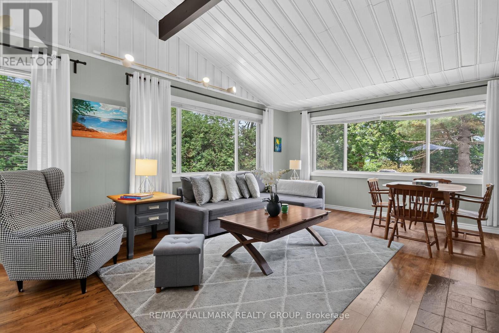 671 BAYVIEW DRIVE - 6