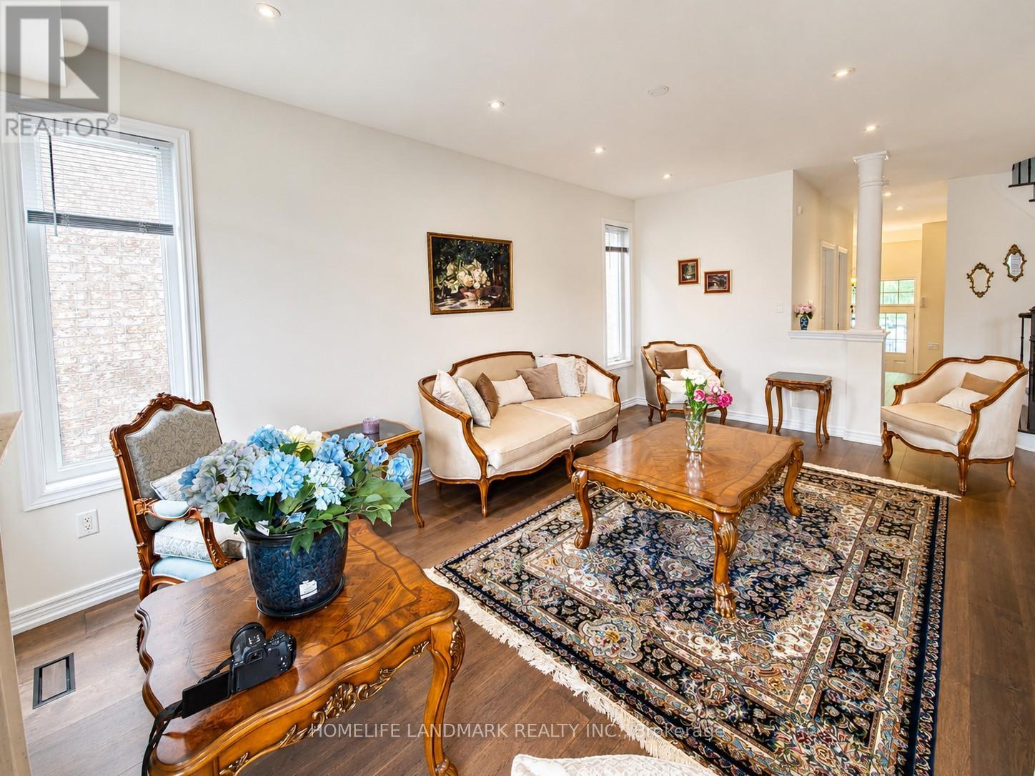 41 MANSARD DRIVE - 9