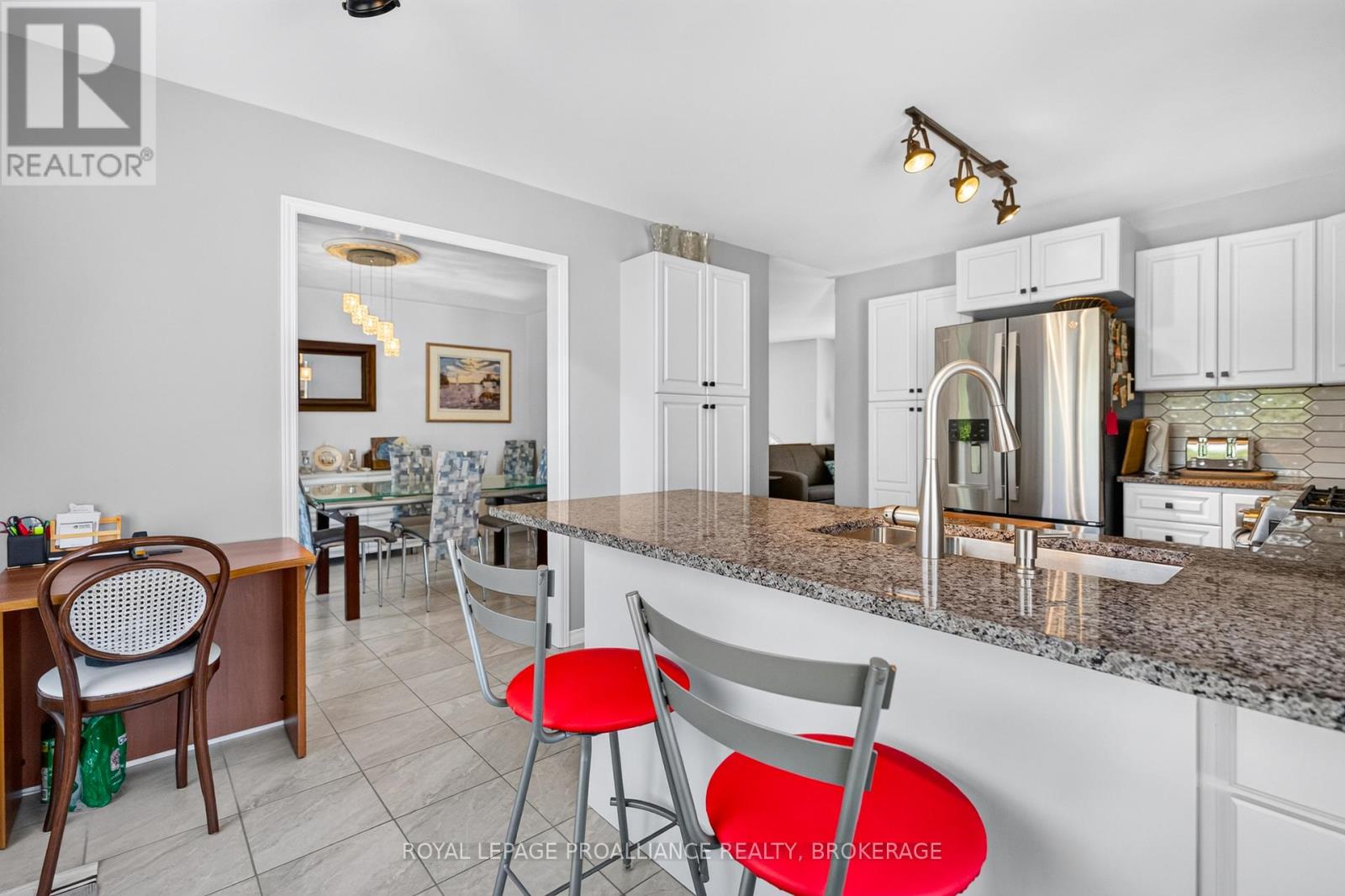 412 MALABAR DRIVE - Image 13