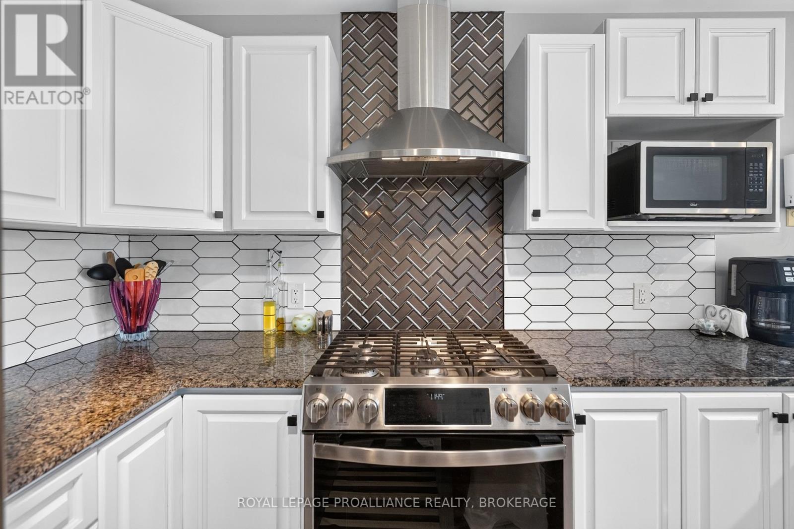 412 MALABAR DRIVE - Image 16