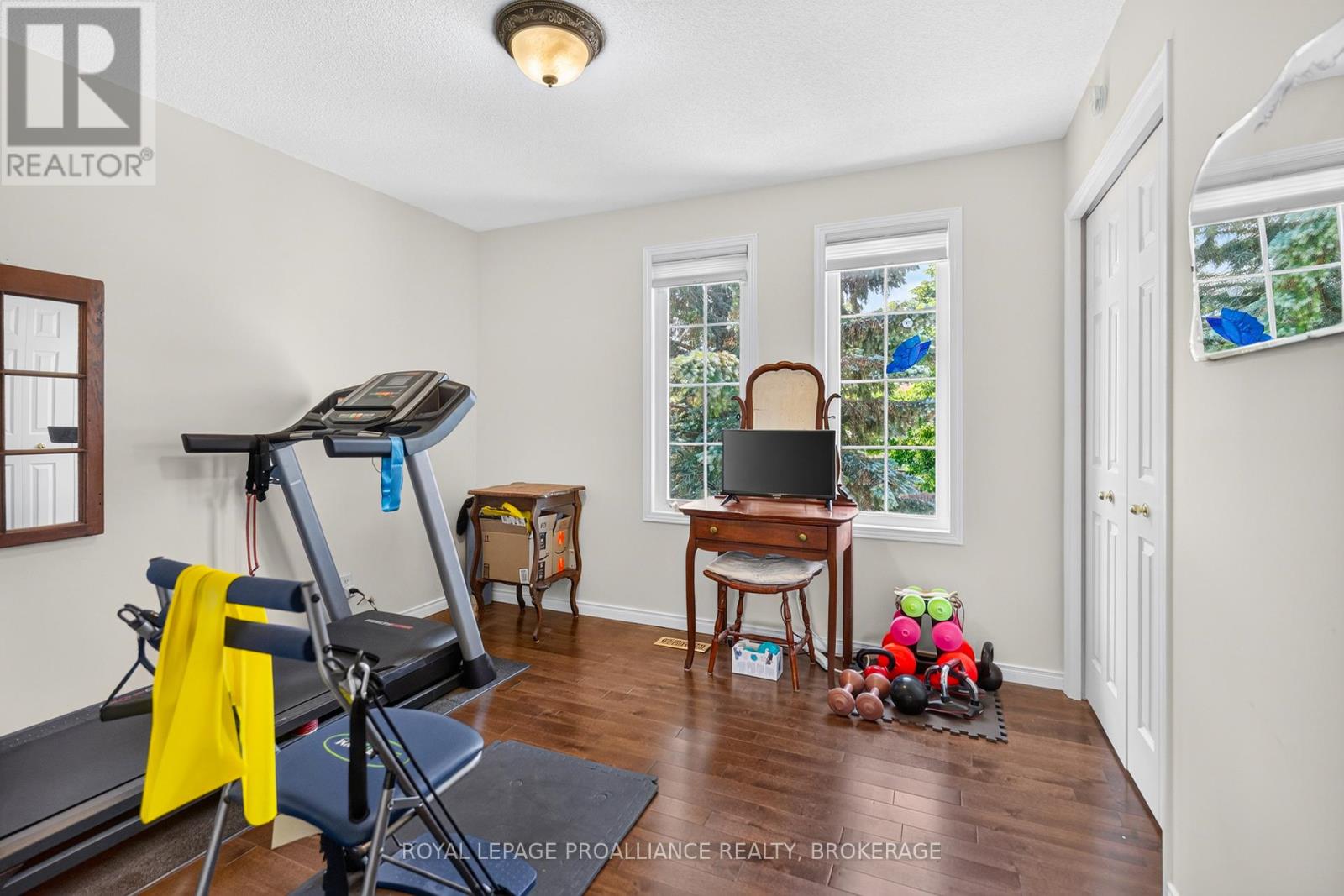 412 MALABAR DRIVE - Image 19